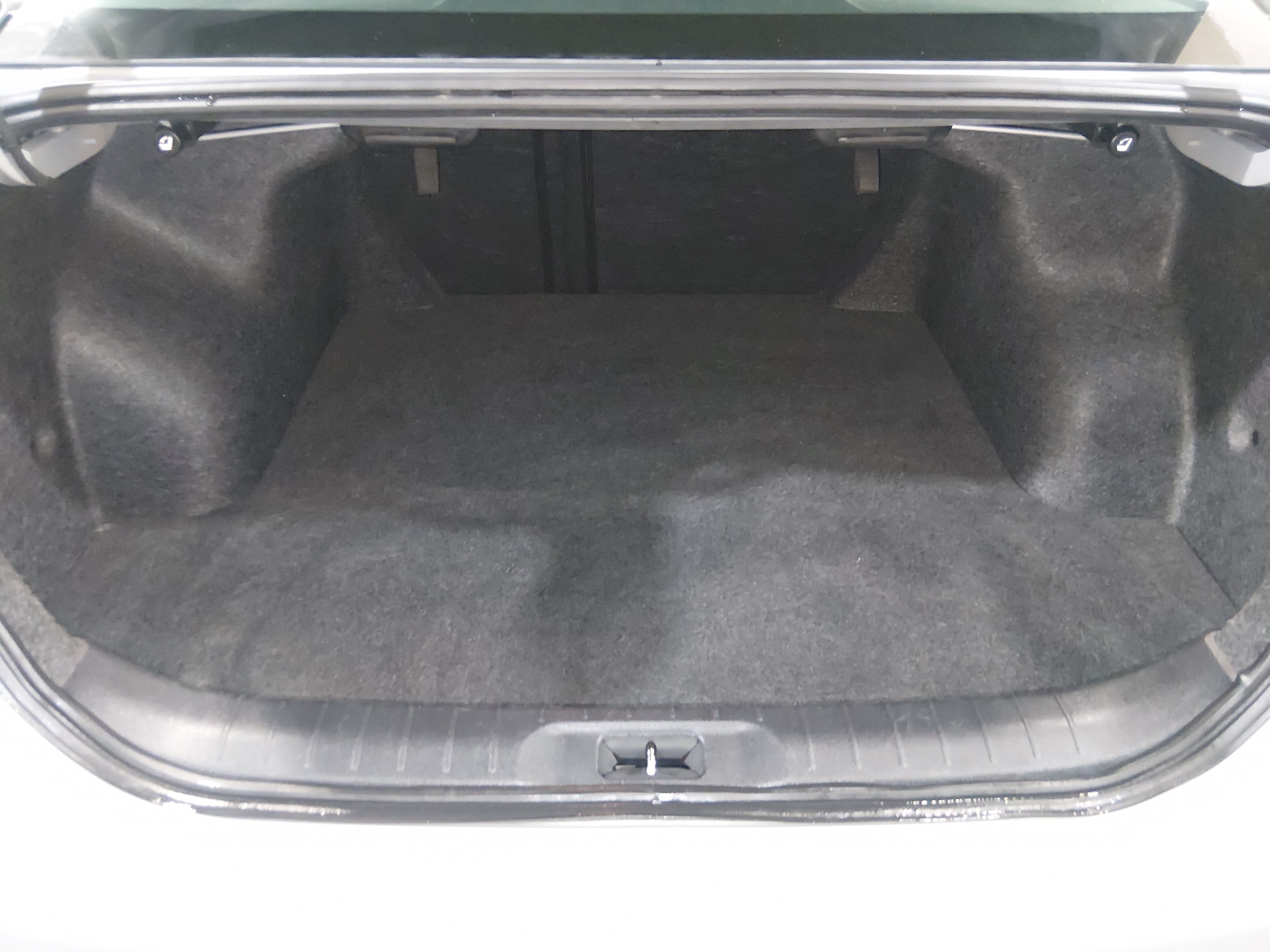 2024 Nissan Altima SV - Photo 11