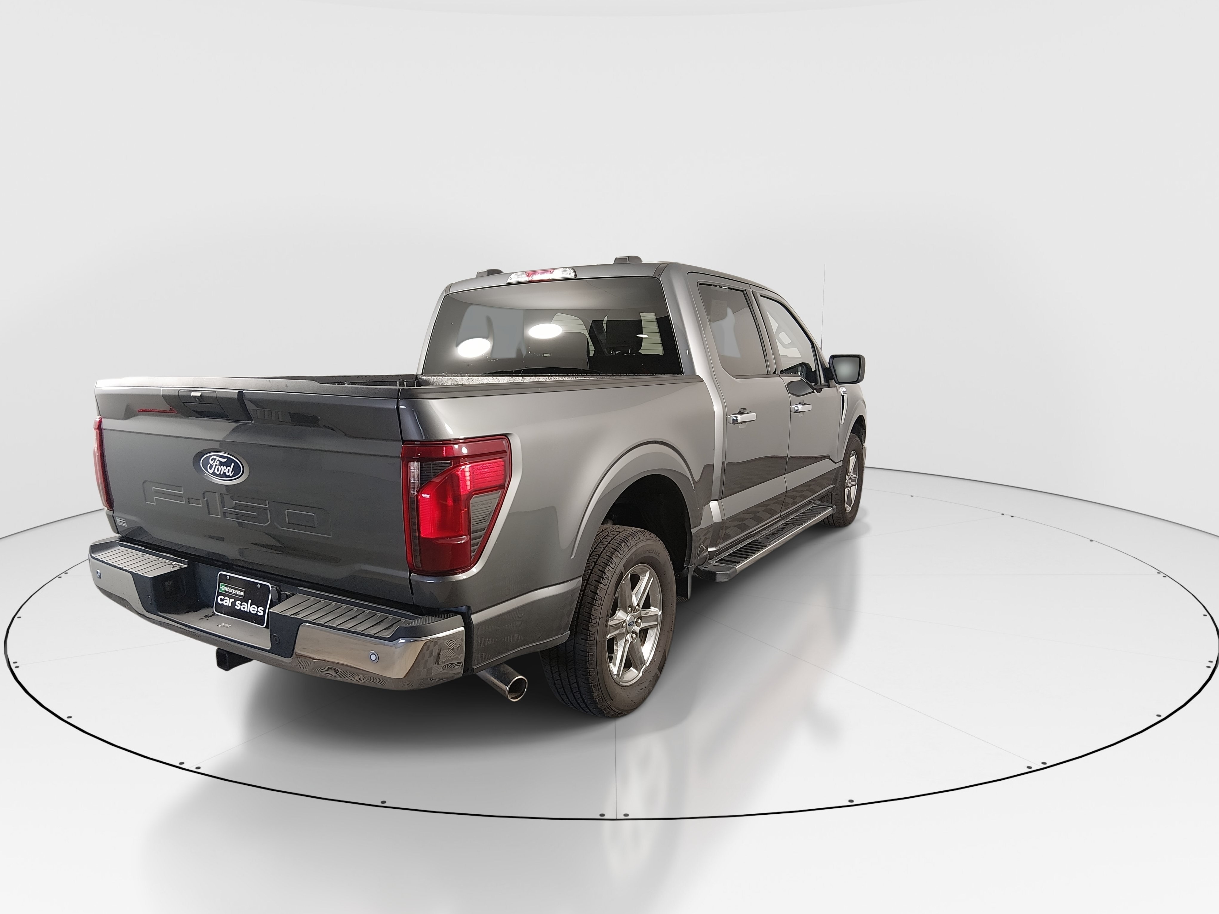 2025 Ford F-150 XLT - Photo 7