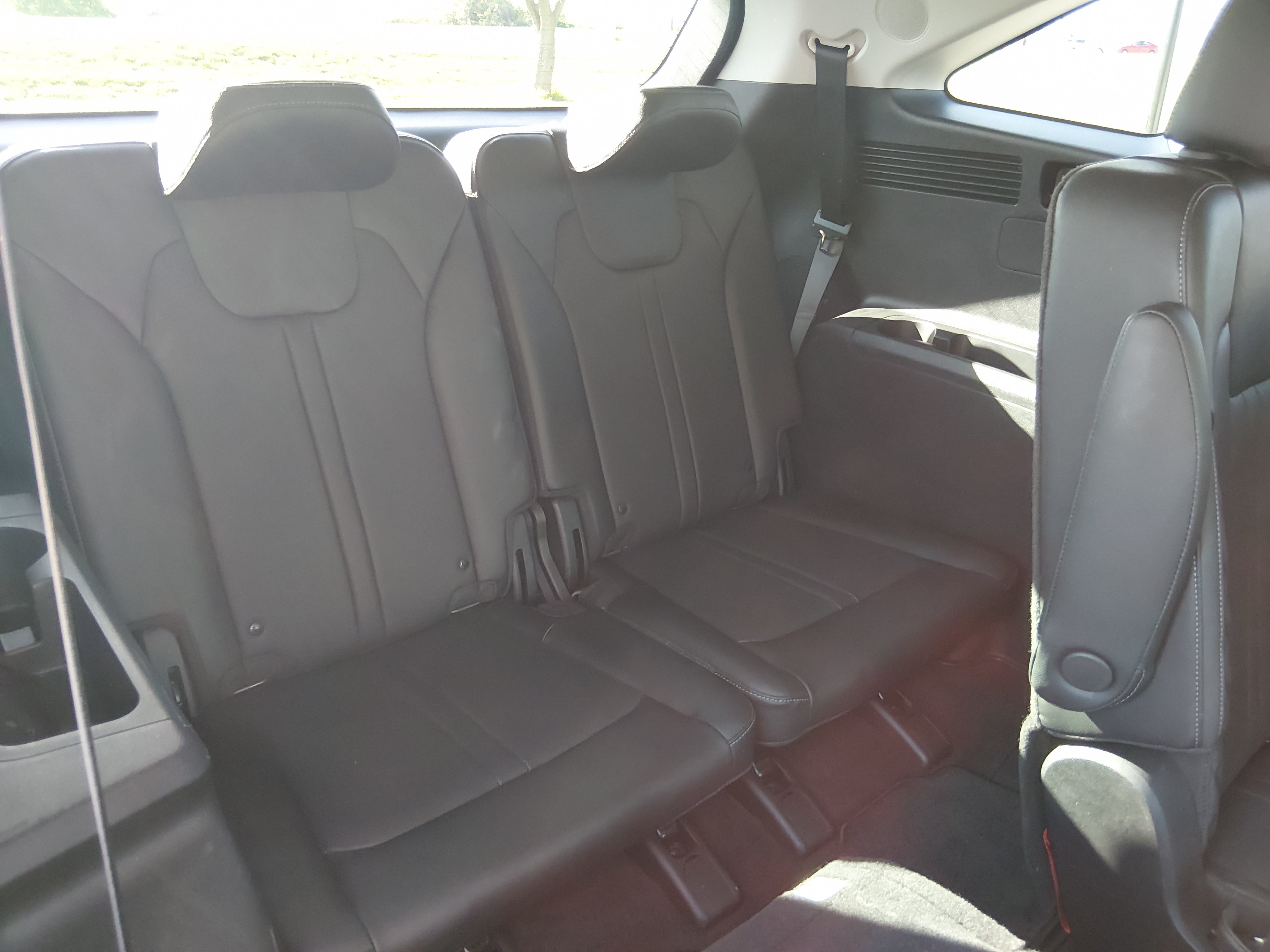2023 Kia Sorento X-Line SX-P - Photo 18