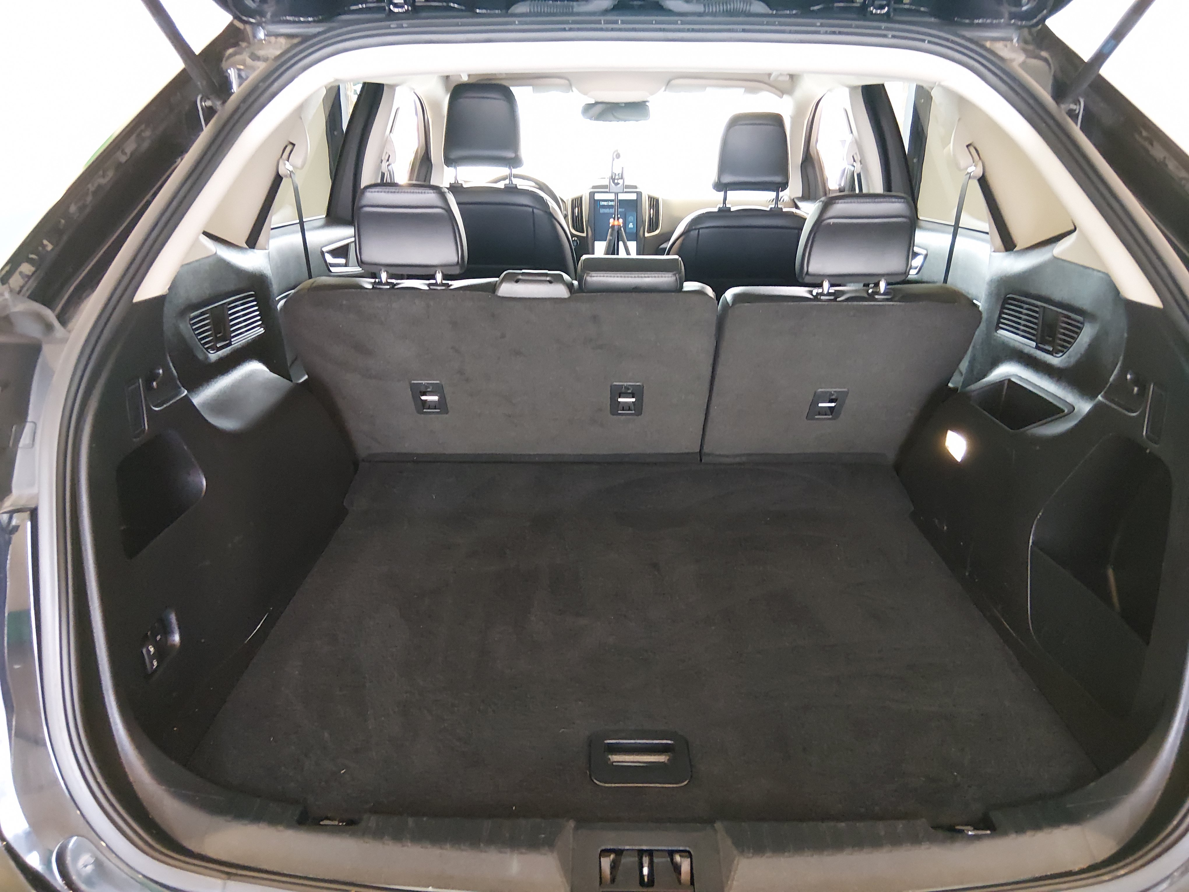 2024 Ford Edge SEL - Photo 11