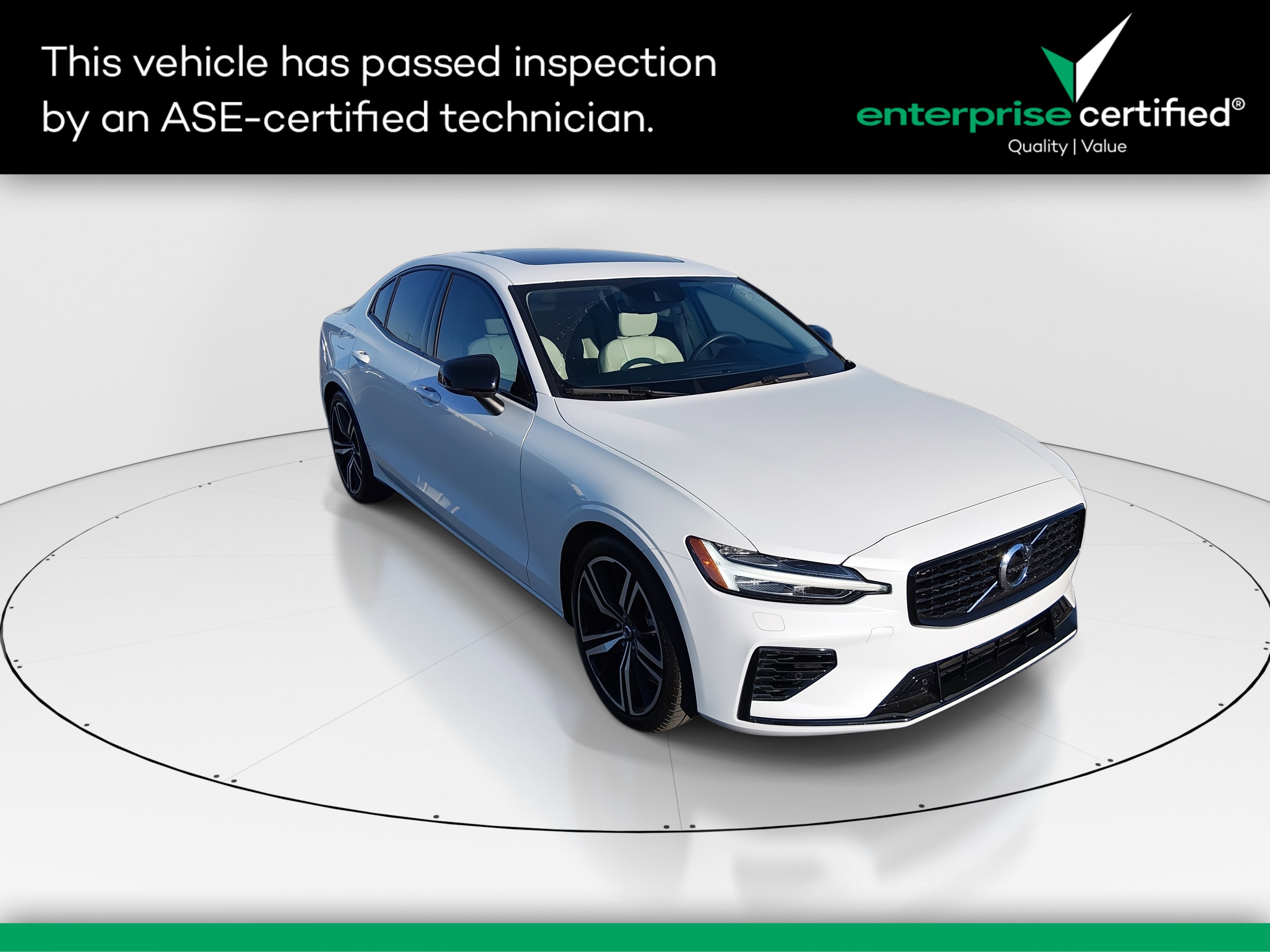 2022 Volvo S60 Recharge Plug-In Hybrid