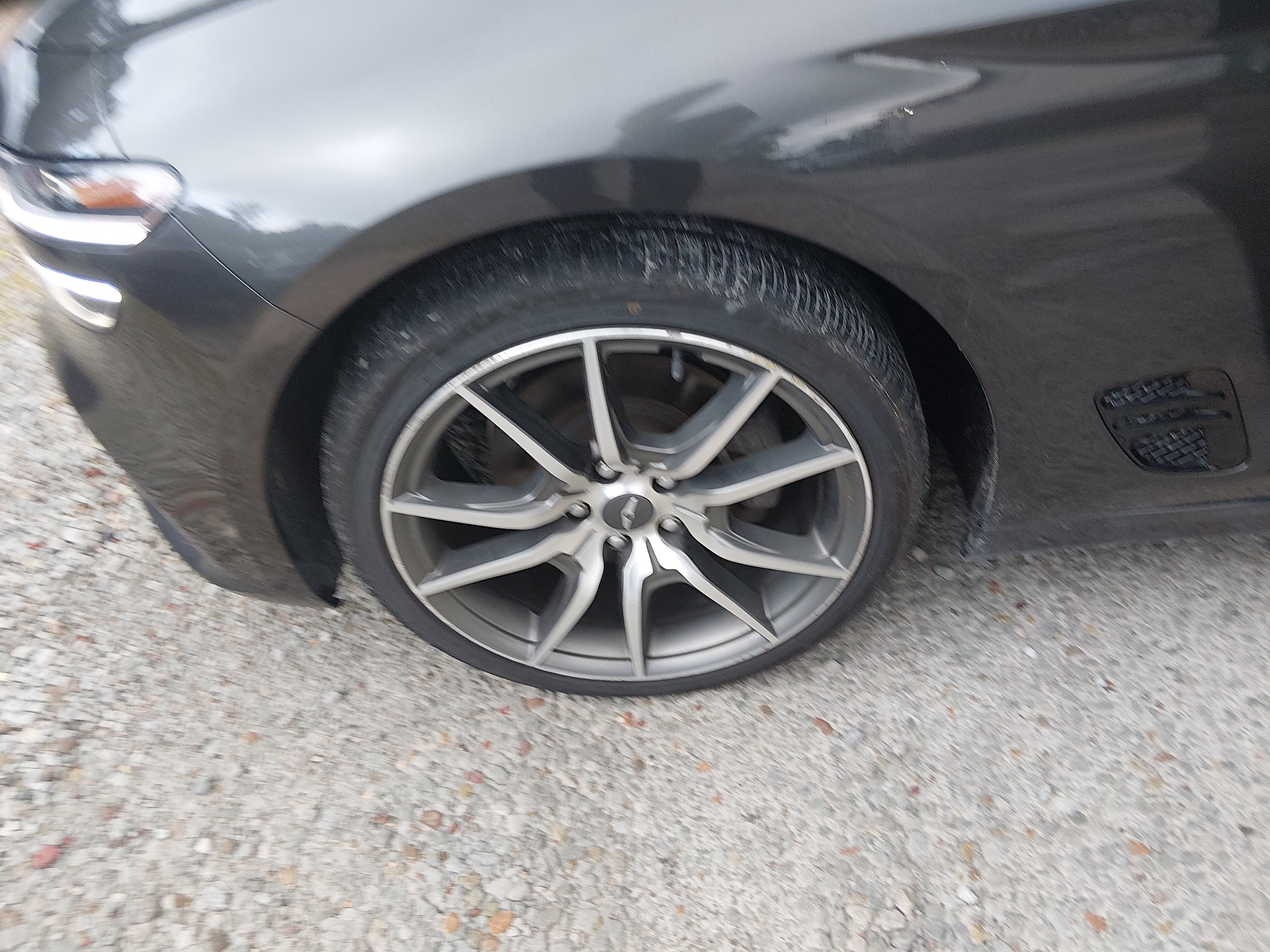 2023 GENESIS G70 Standard - Photo 10