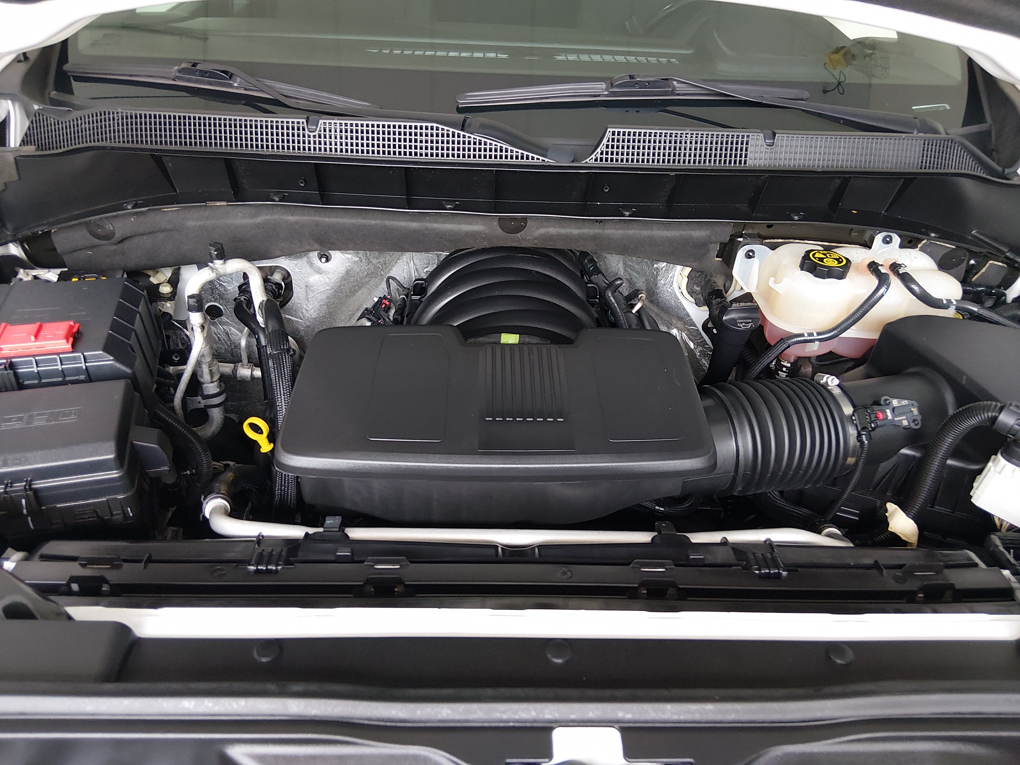 2023 Chevrolet Silverado 1500 LT - Photo 9