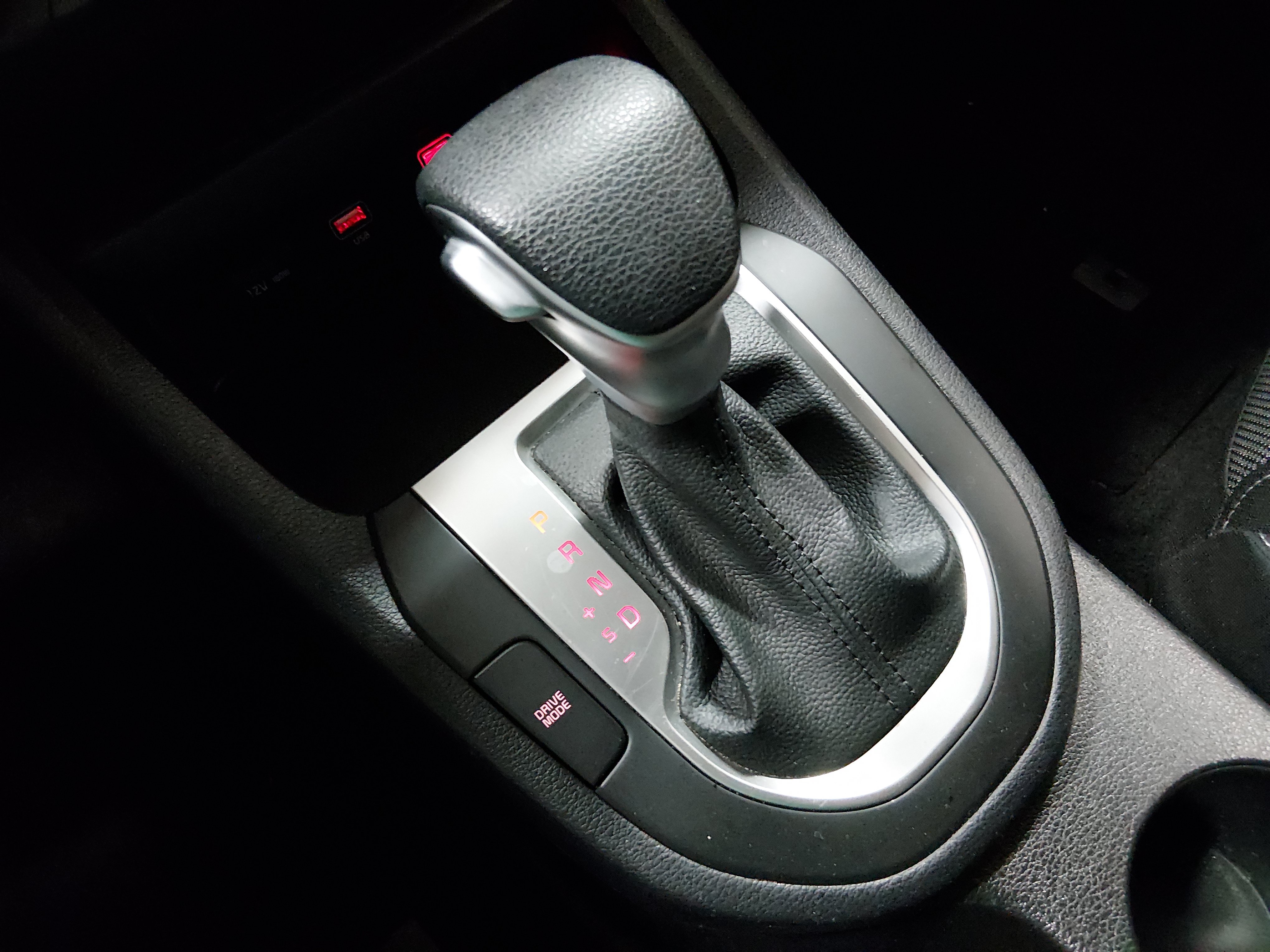 2024 Kia Forte LXS - Photo 20