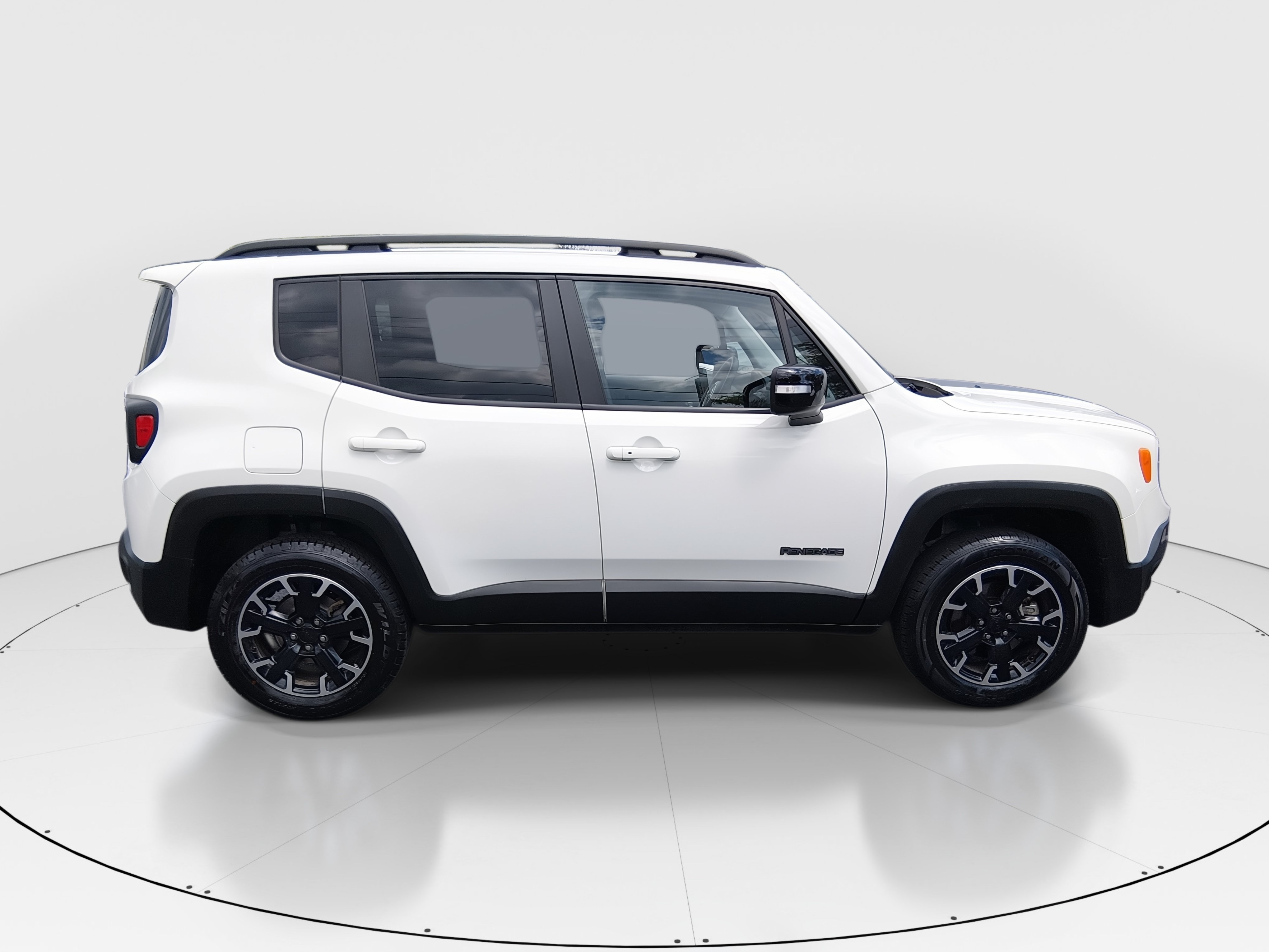 2023 Jeep Renegade Upland - Photo 8