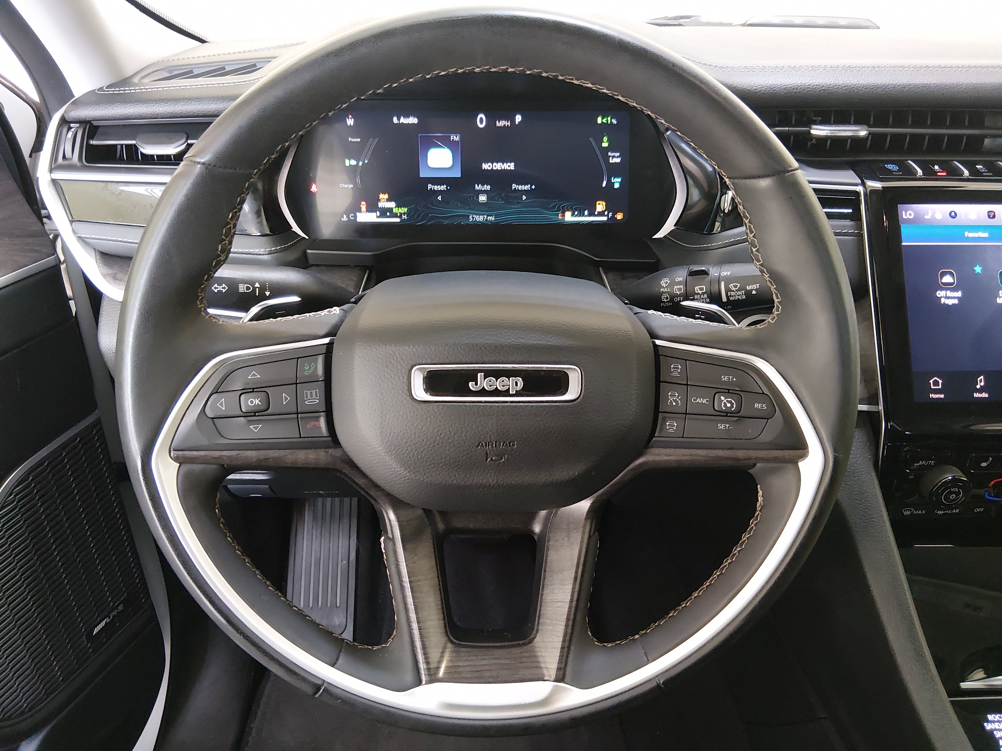 2024 Jeep Grand Cherokee 4xe - Photo 12