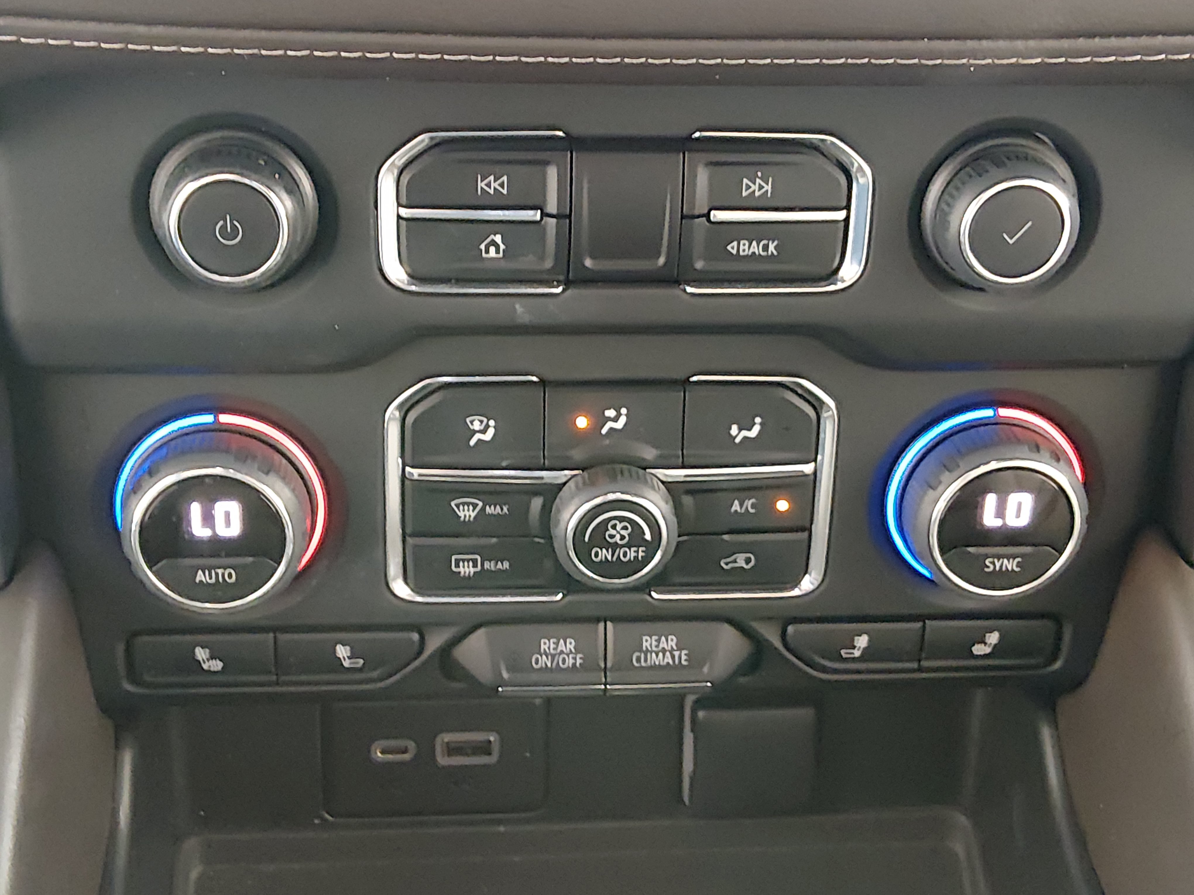 2023 Chevrolet Tahoe LT - Photo 20