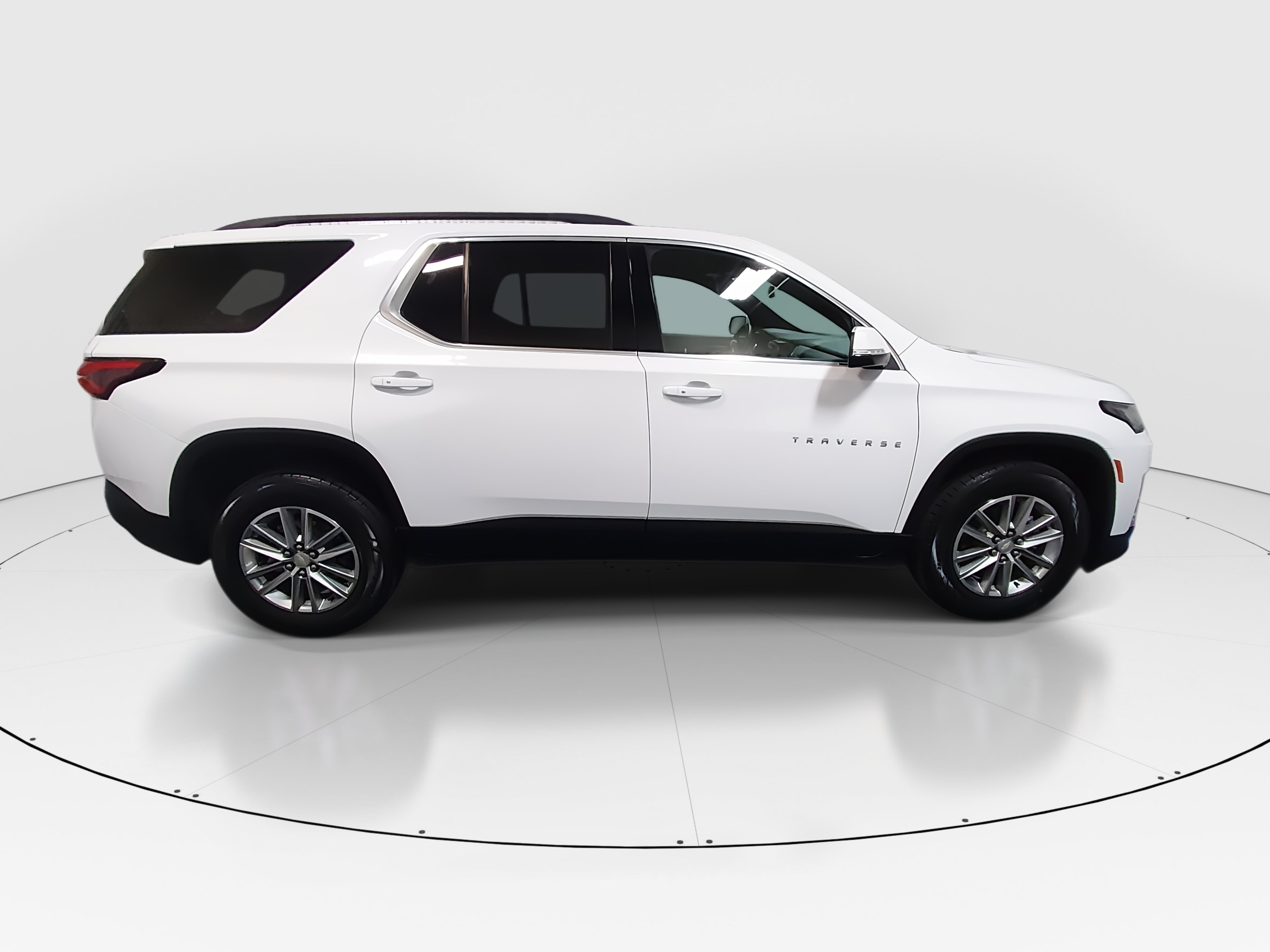 2022 Chevrolet Traverse 3LT - Photo 8