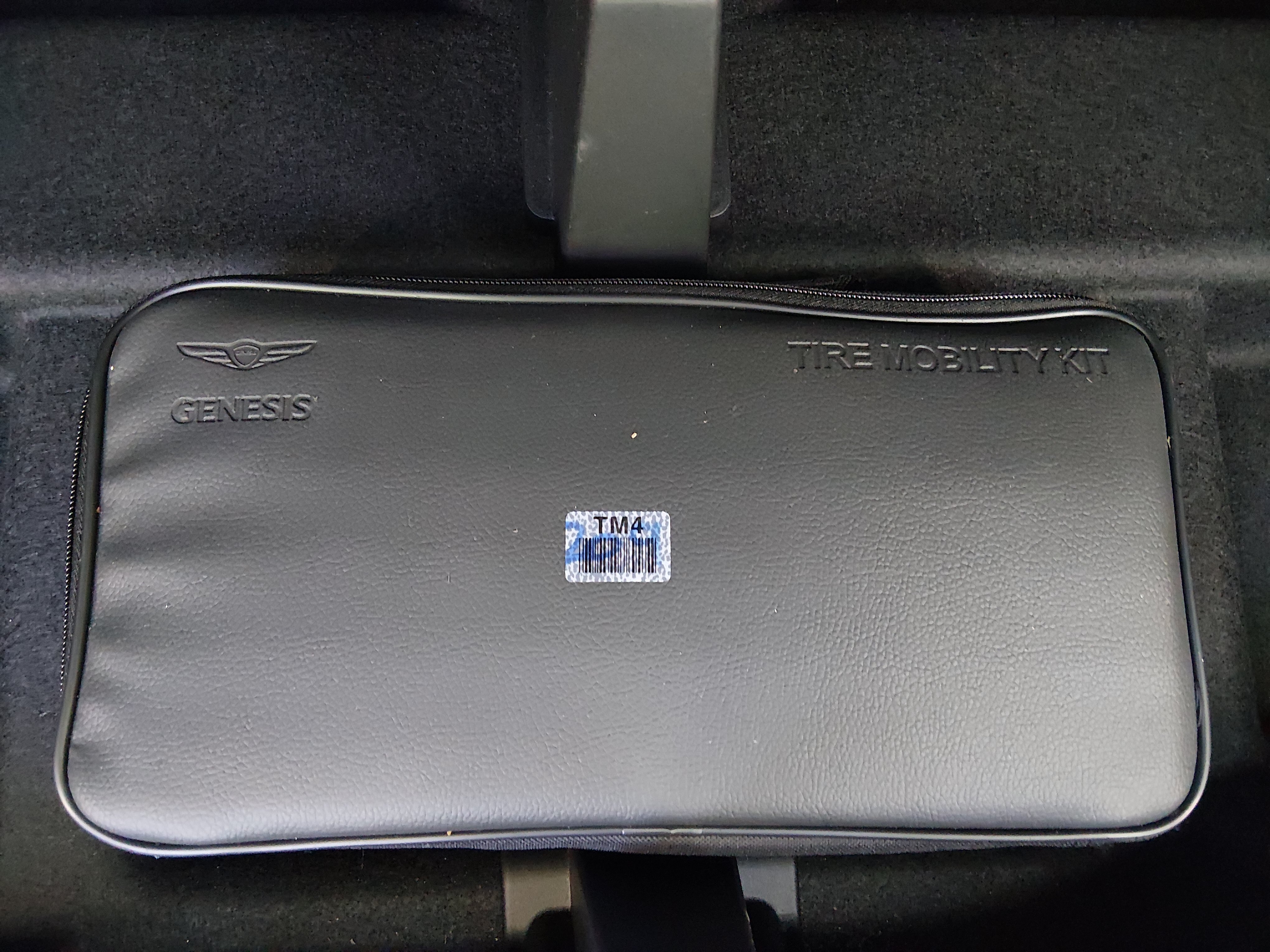 2024 GENESIS GV80 Standard - Photo 22