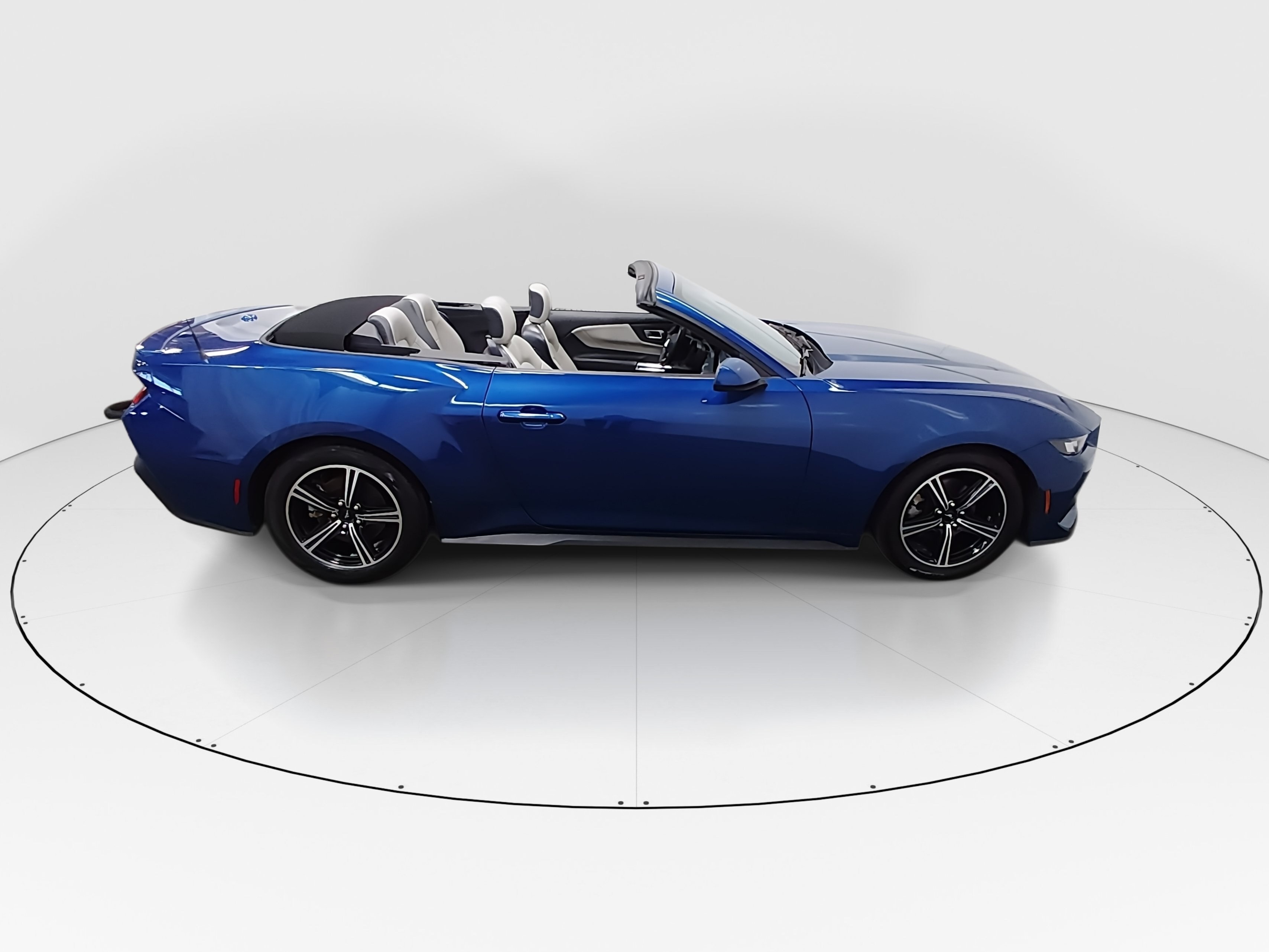 2024 Ford Mustang EcoBoost Premium - Photo 8