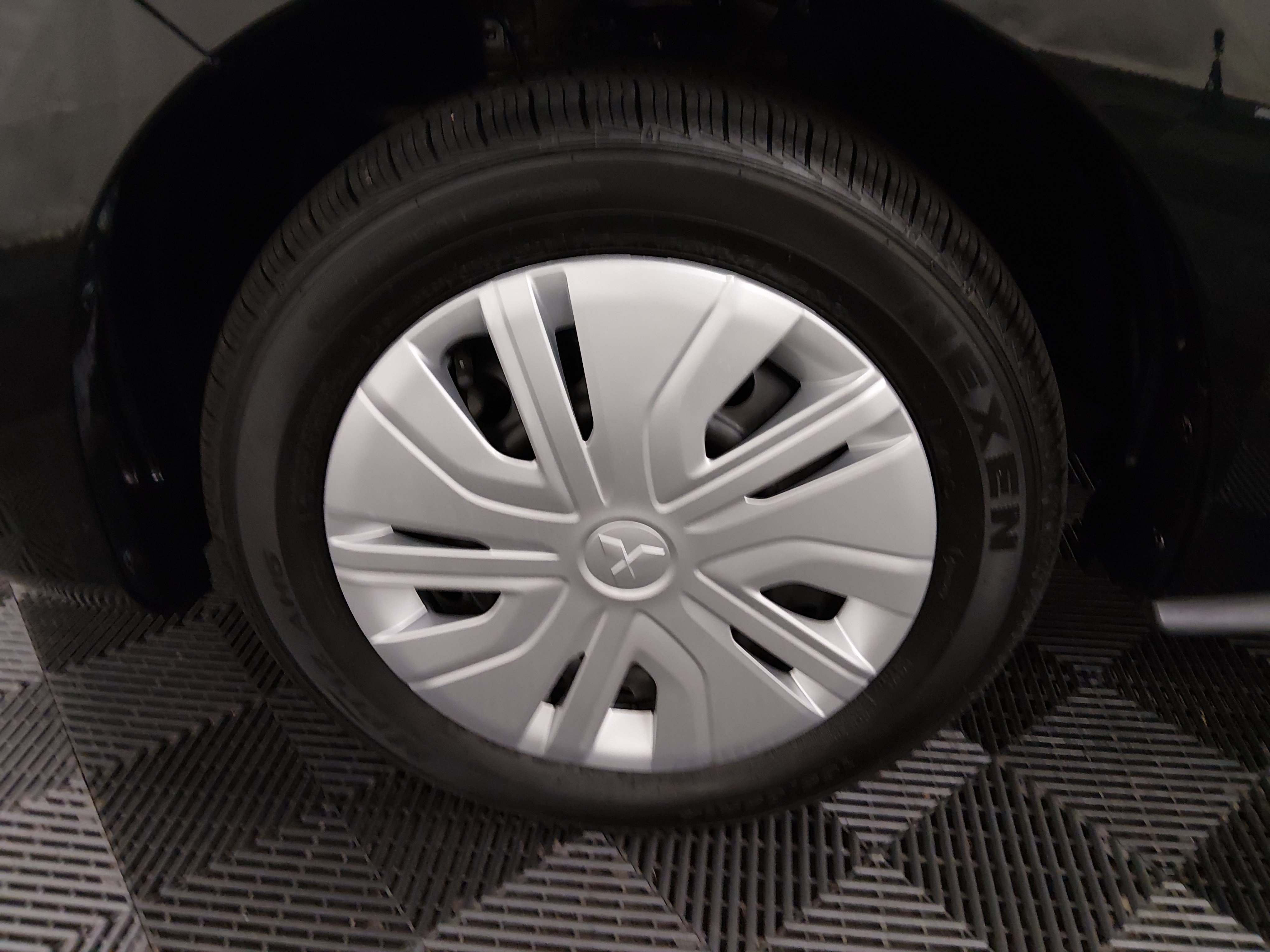 2024 Mitsubishi Mirage ES - Photo 10
