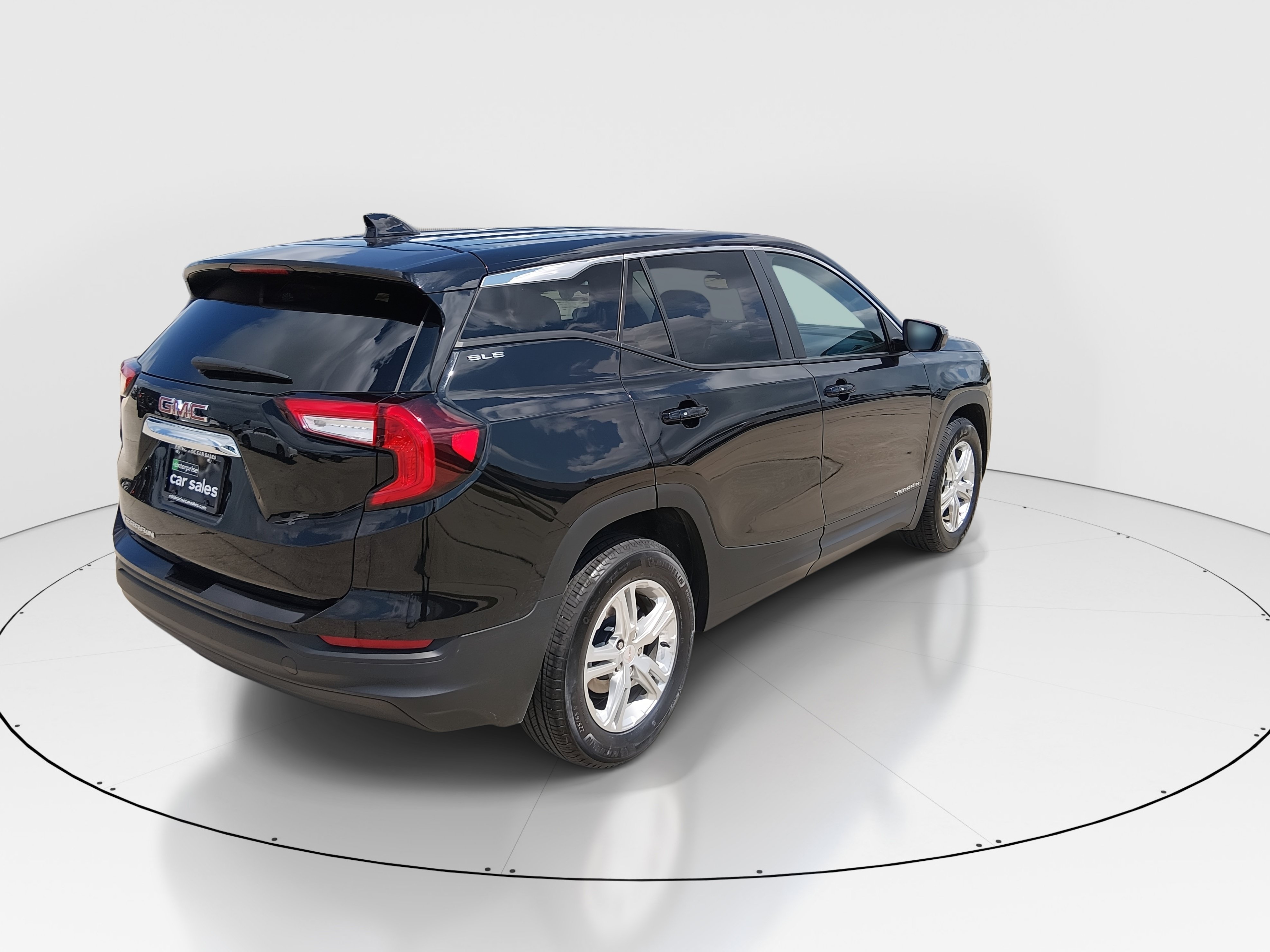 2024 GMC Terrain SLE - Photo 7