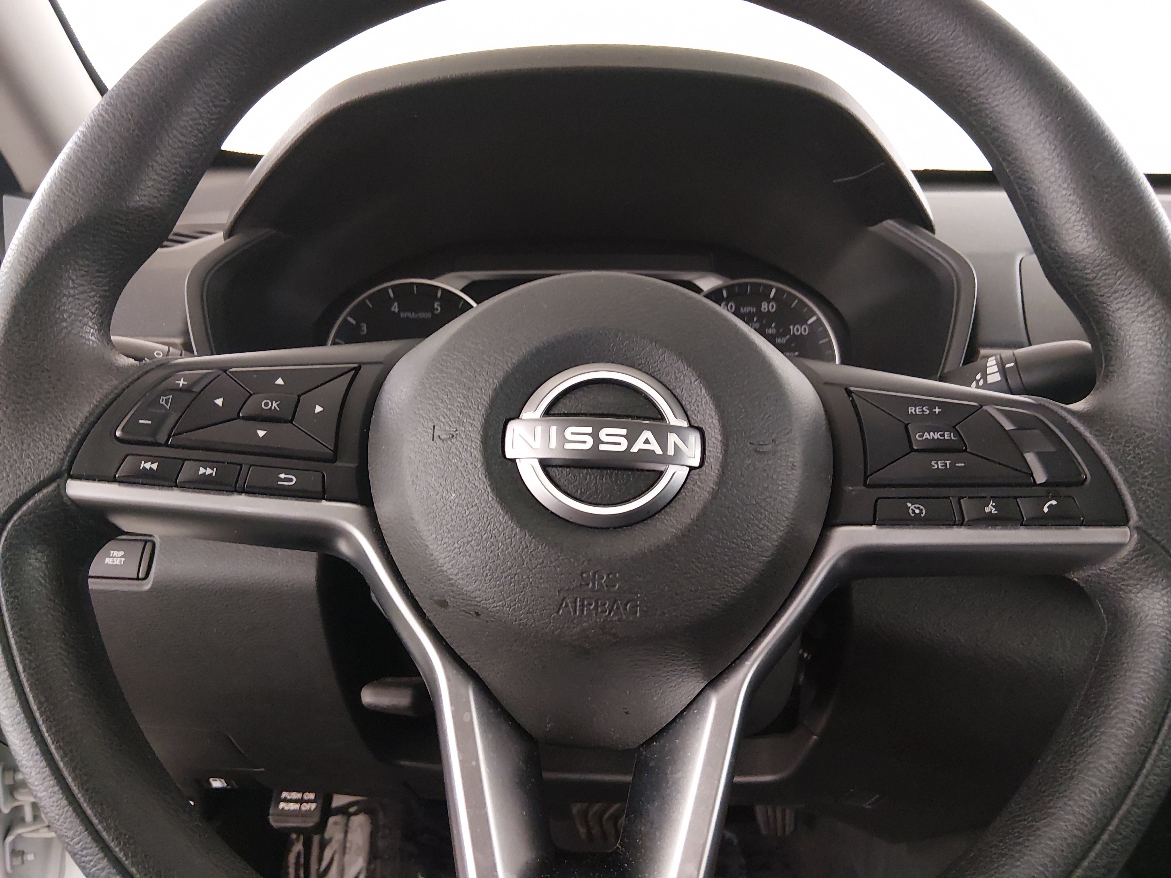 2024 Nissan Altima SV - Photo 12