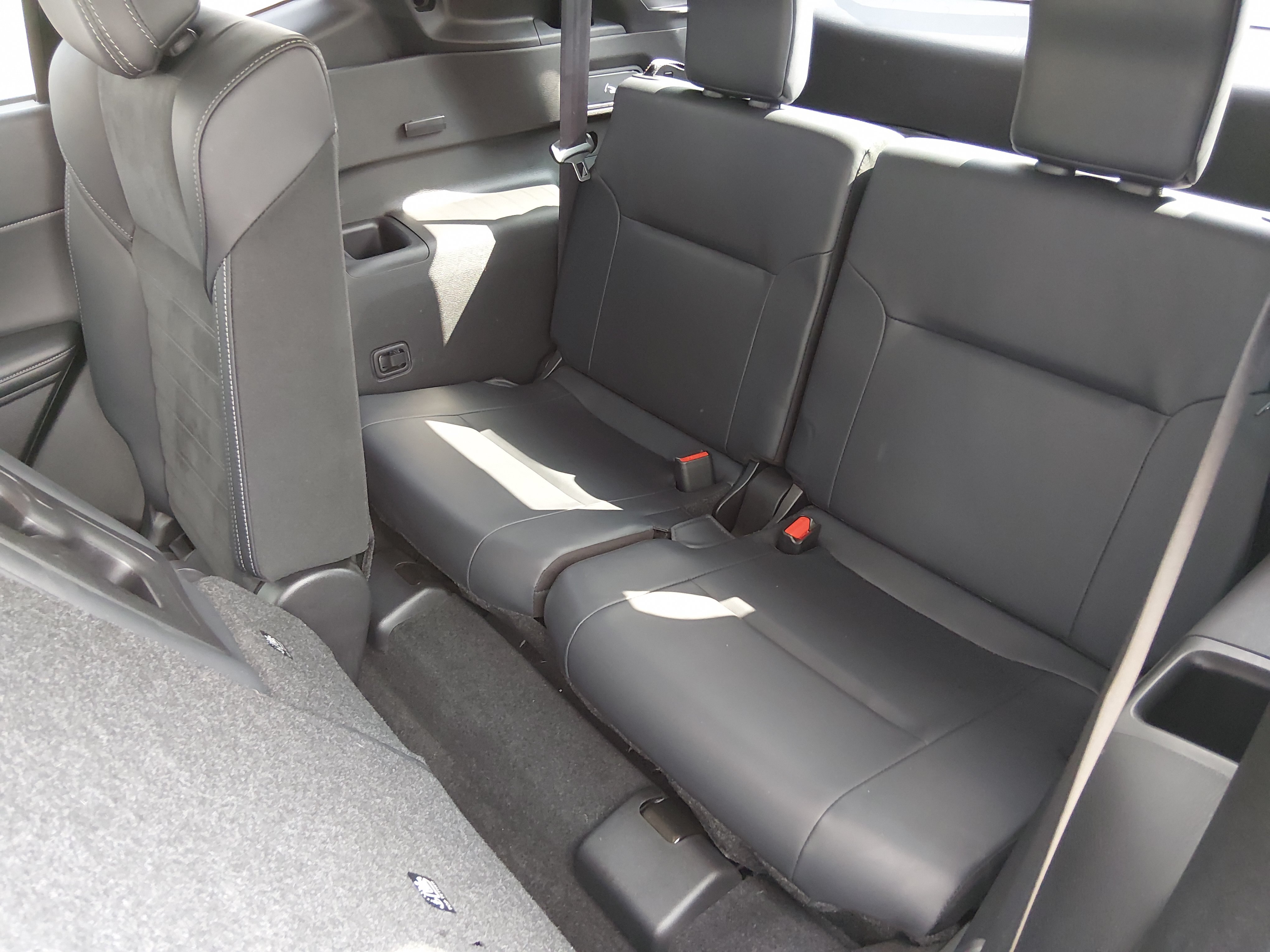 2025 Mitsubishi Outlander SE - Photo 18