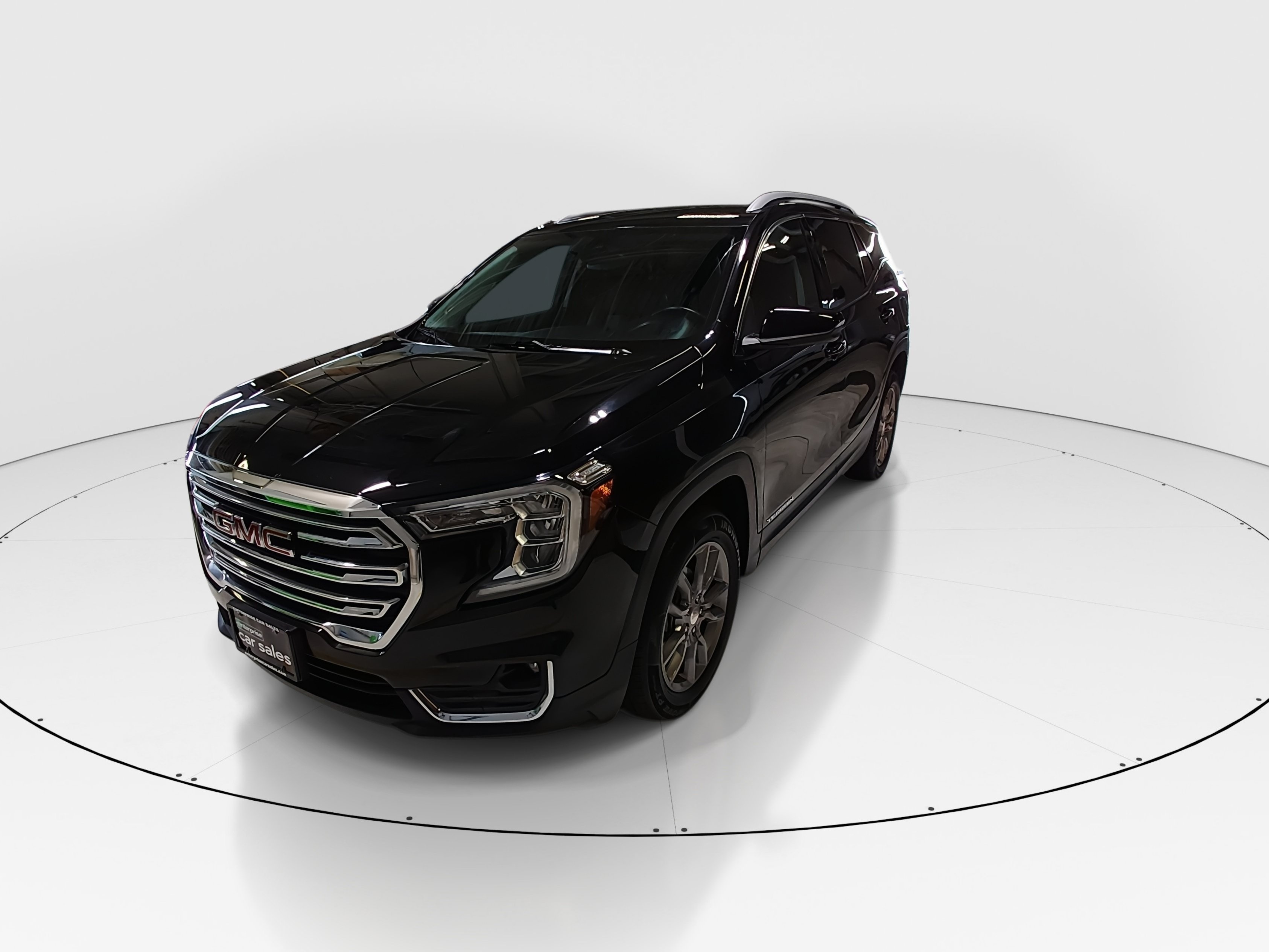 2024 GMC Terrain SLT - Photo 3