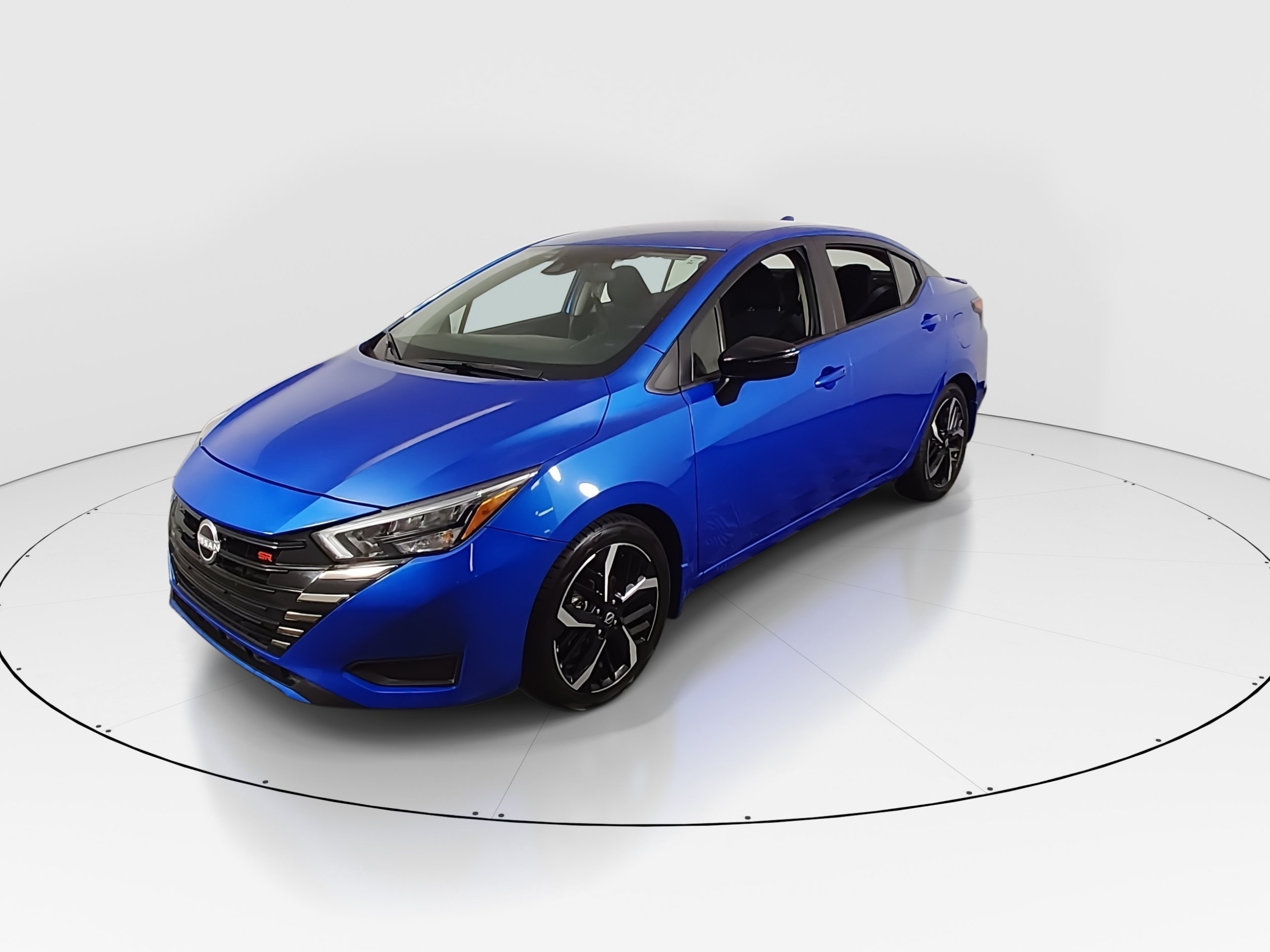 2024 Nissan Versa Sedan SR - Photo 3