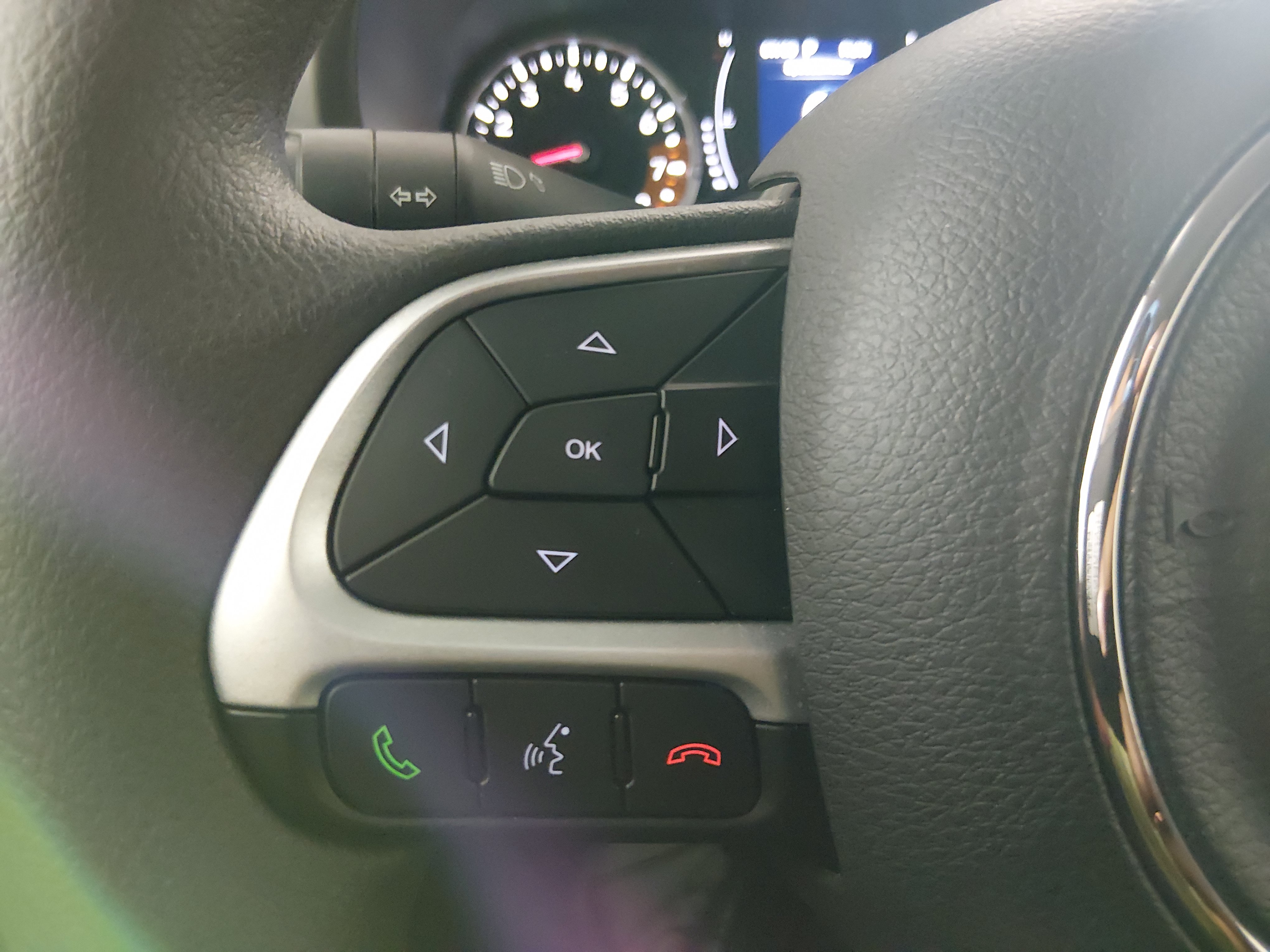 2023 Jeep Renegade Latitude - Photo 12