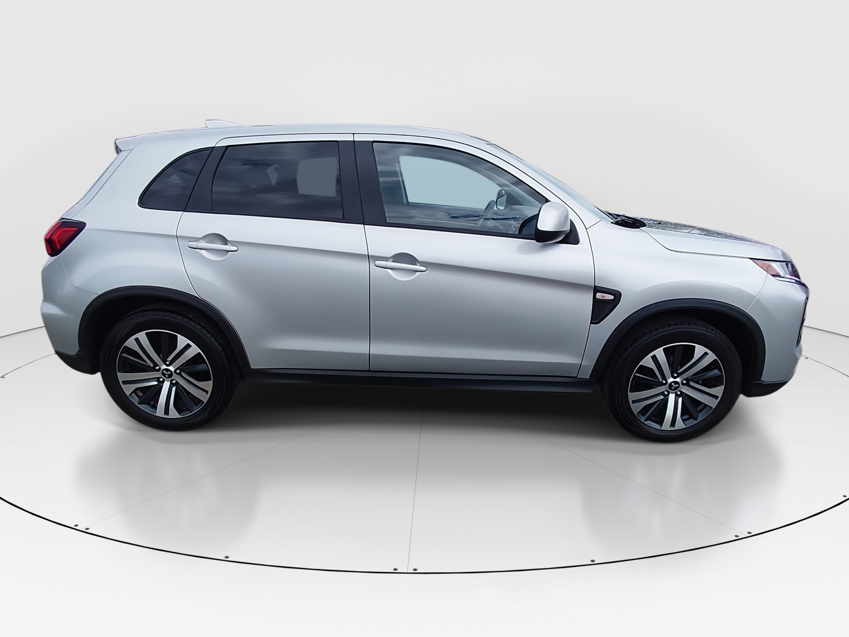 2024 Mitsubishi Outlander Sport ES - Photo 8
