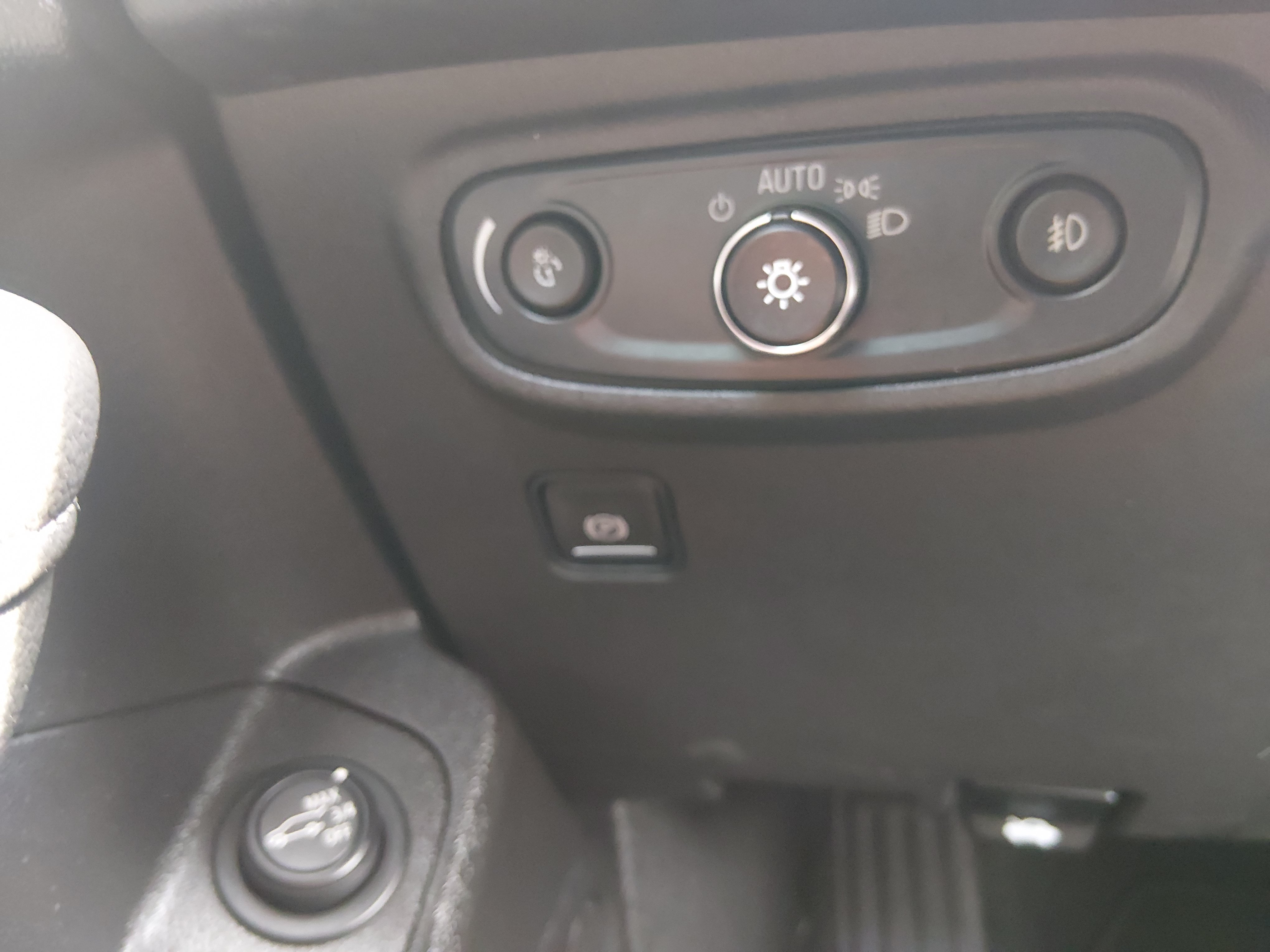 2024 GMC Terrain SLT - Photo 13