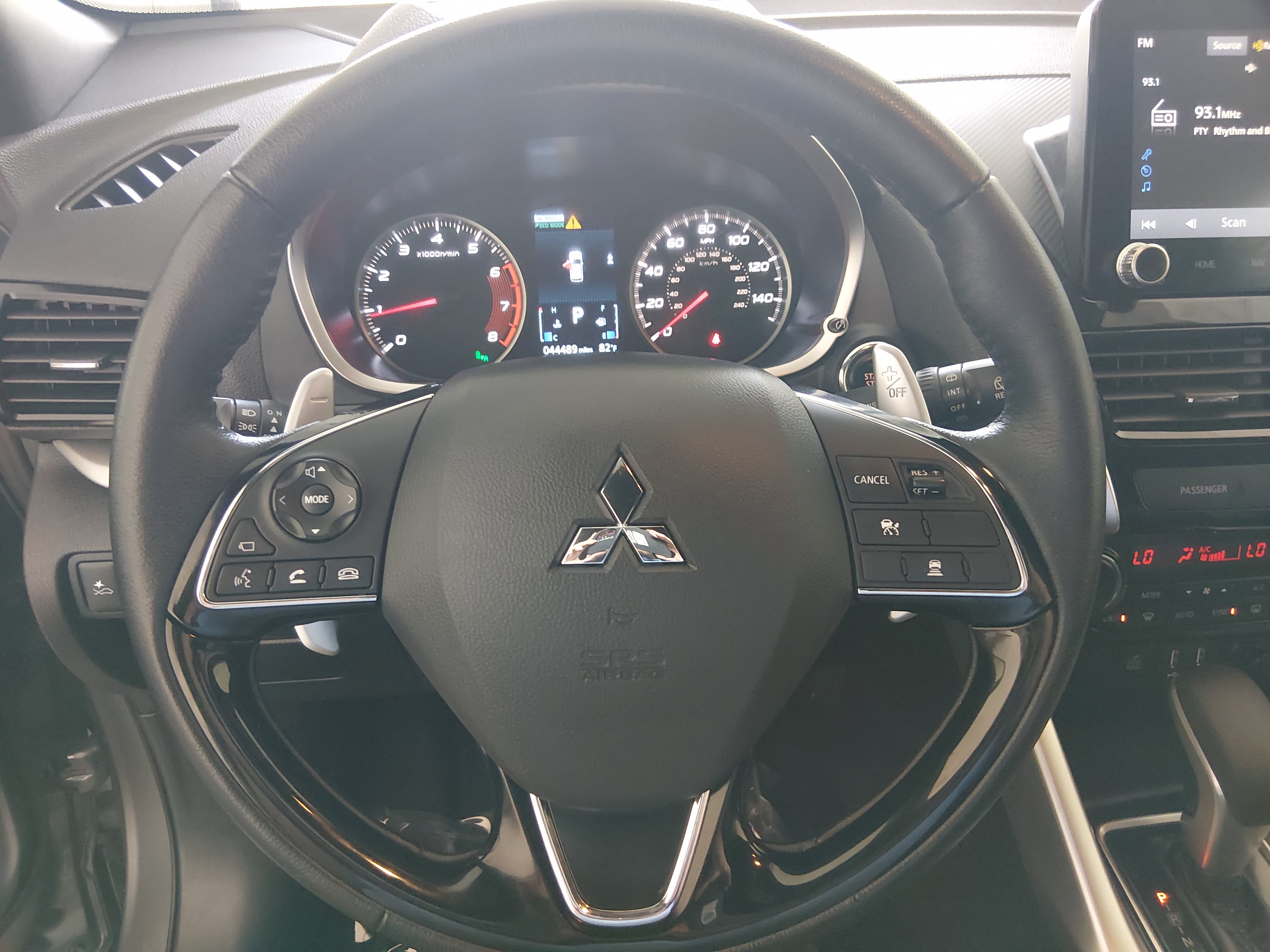 2025 Mitsubishi Eclipse Cross SEL - Photo 12
