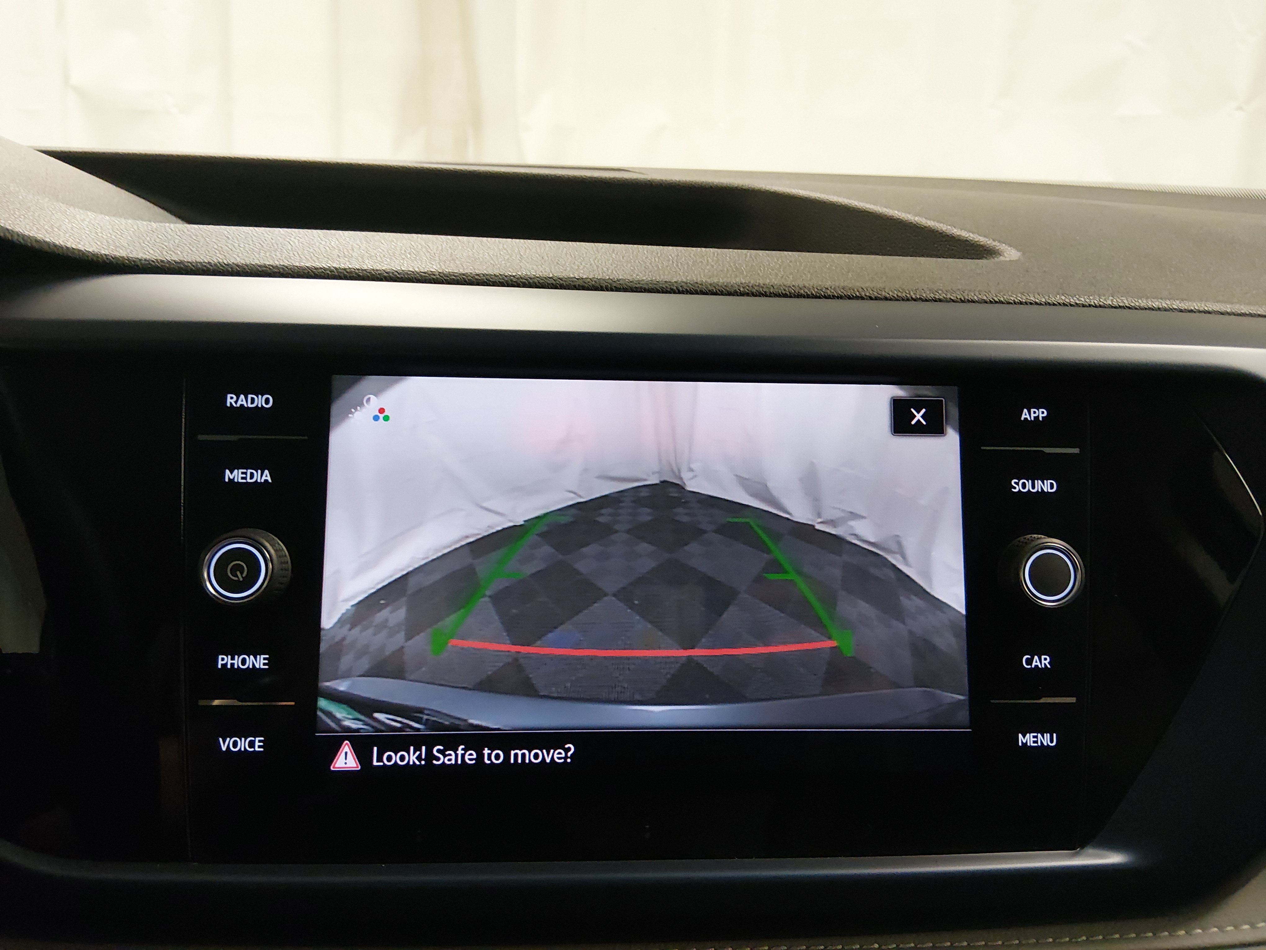 2024 Volkswagen Taos SE - Photo 15