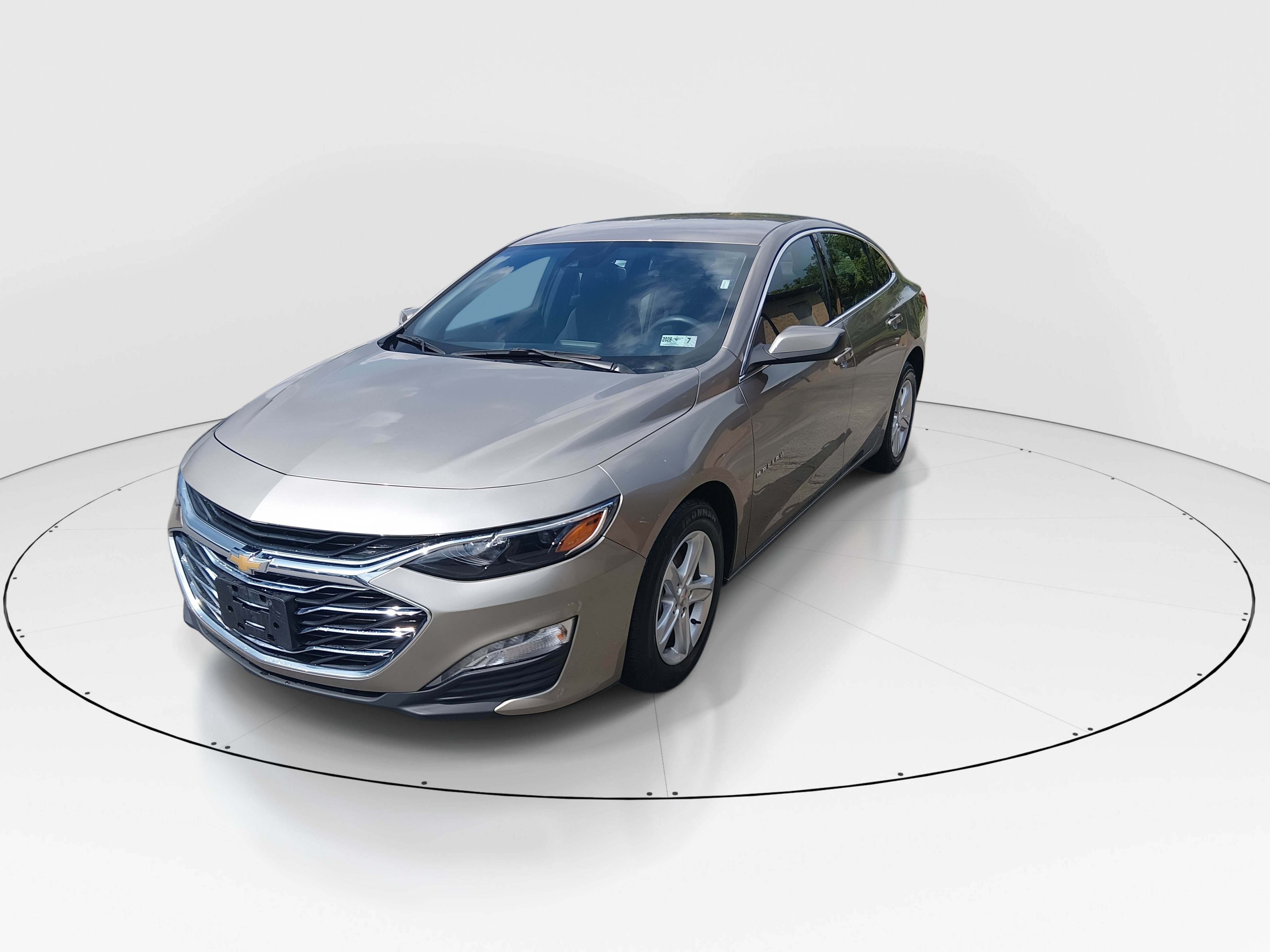 2024 Chevrolet Malibu 1LT - Photo 3