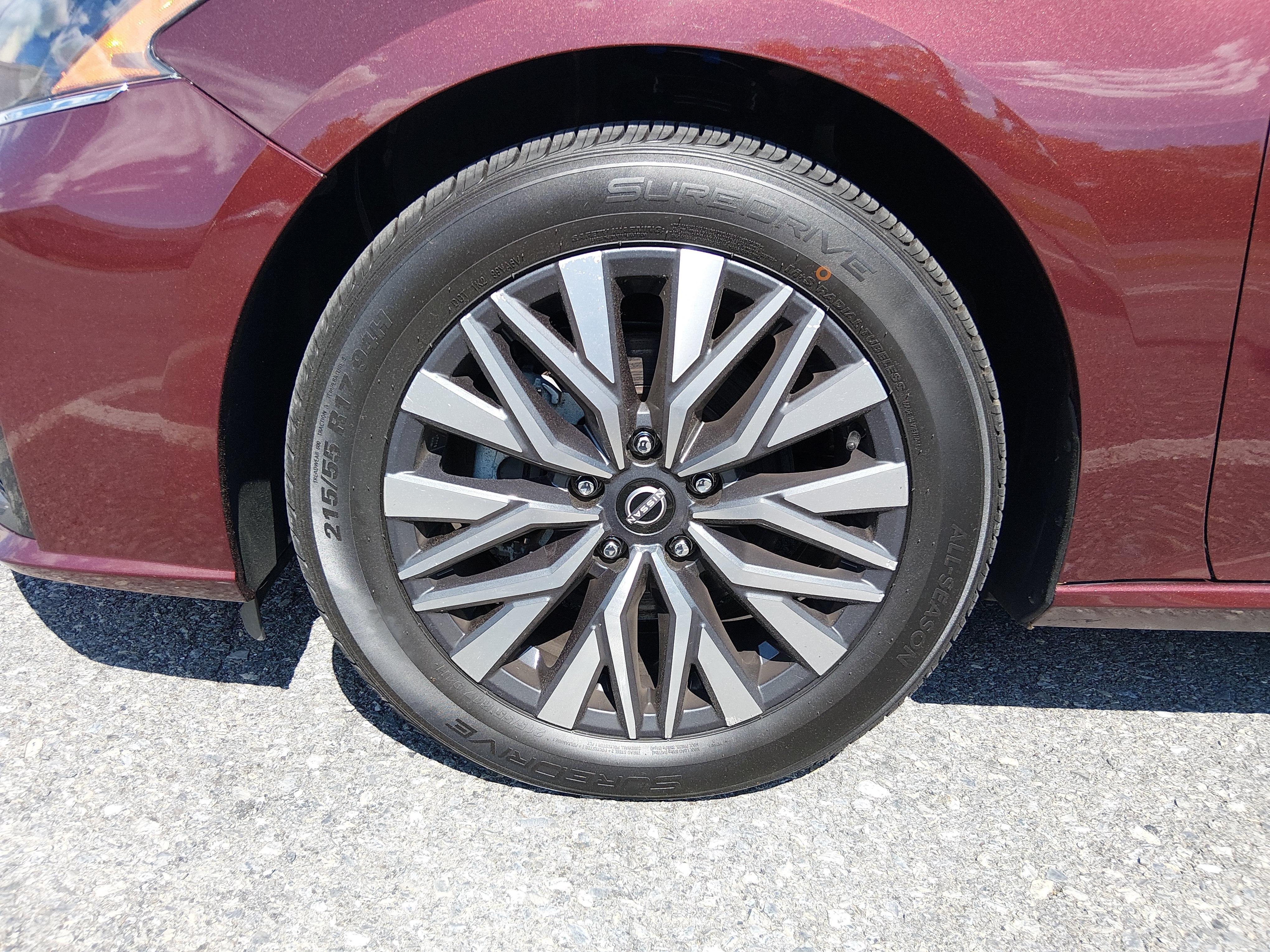 2024 Nissan Altima SV - Photo 10
