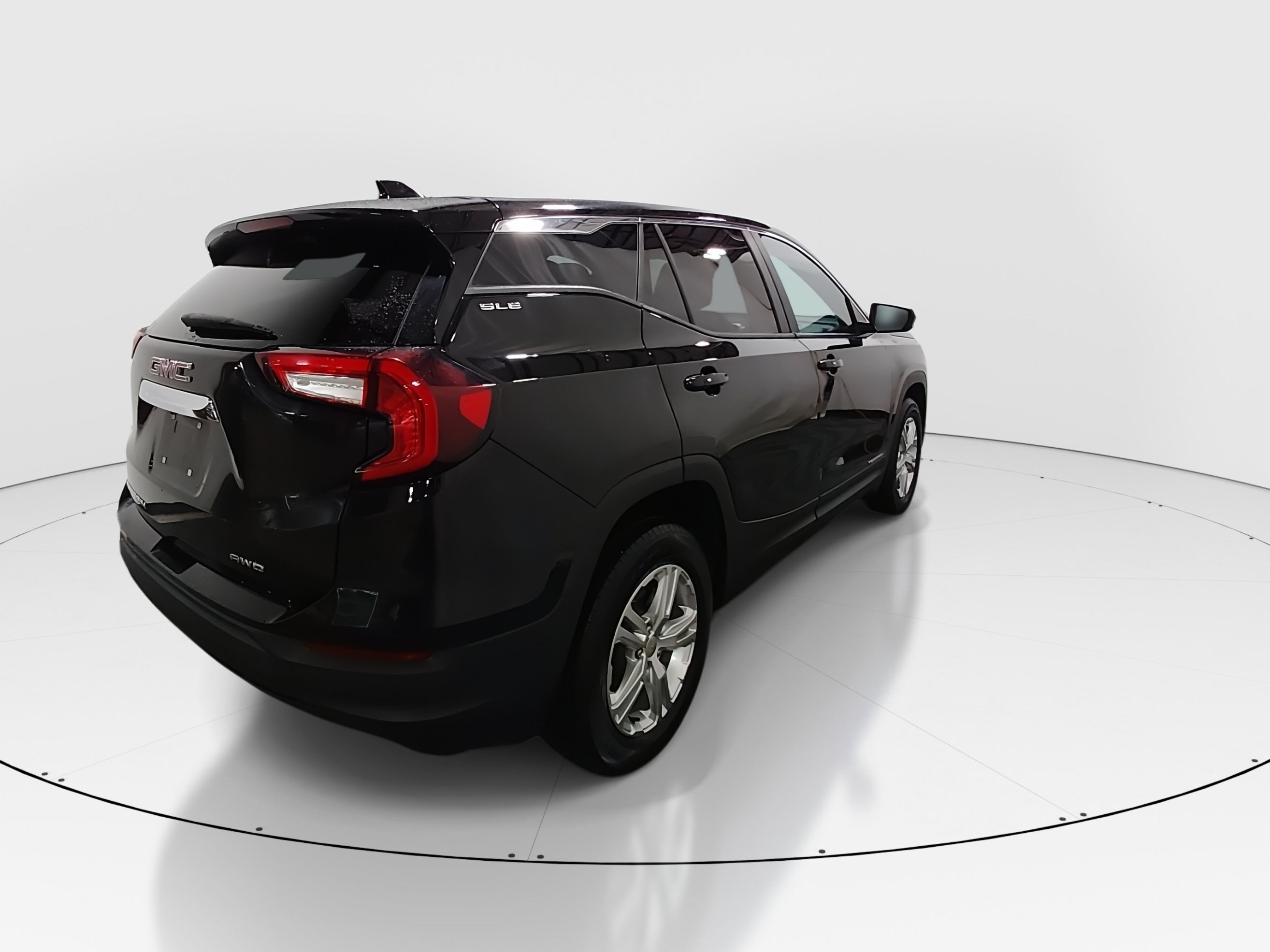 2024 GMC Terrain SLE - Photo 7