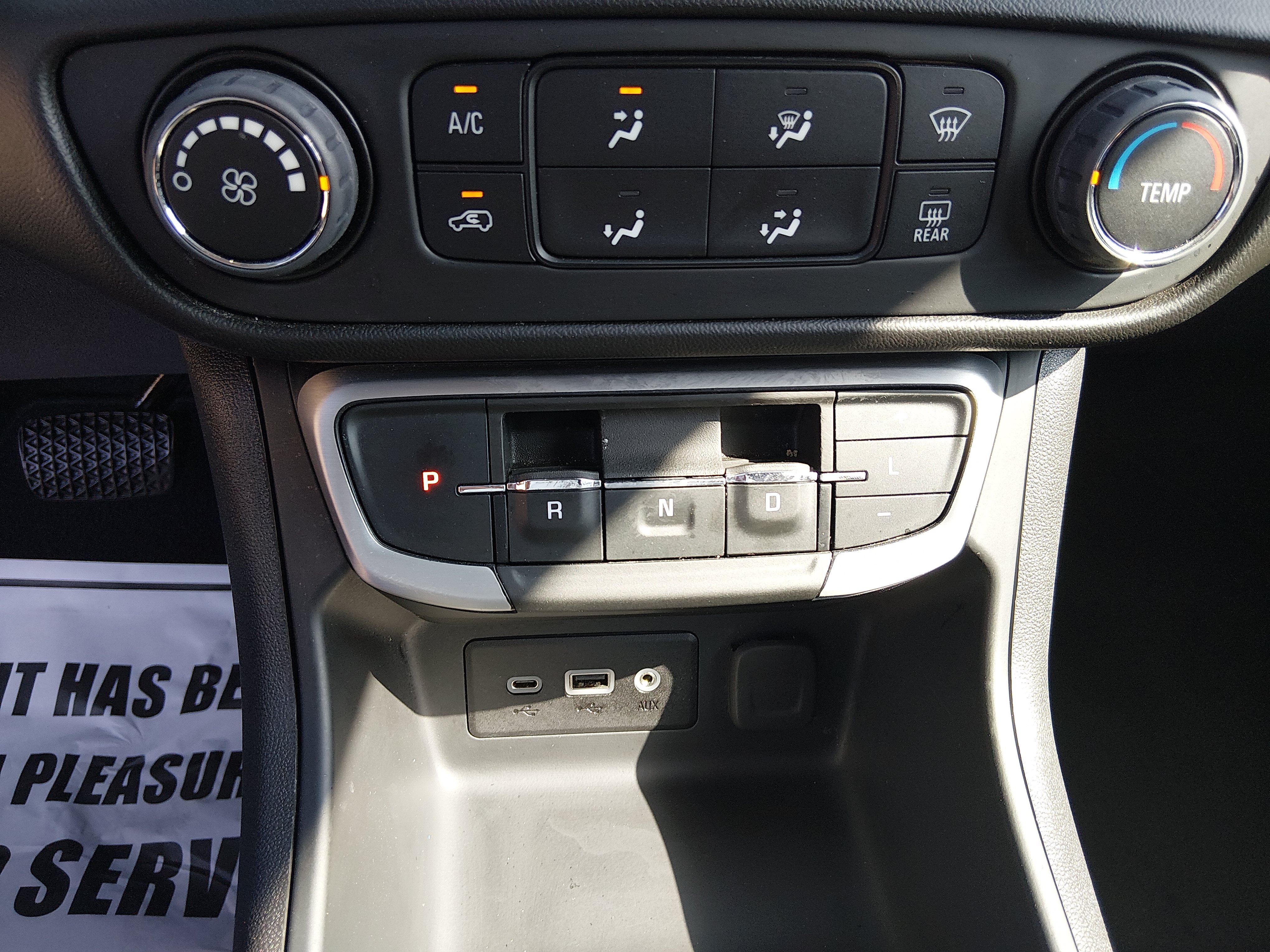 2024 GMC Terrain SLE - Photo 18