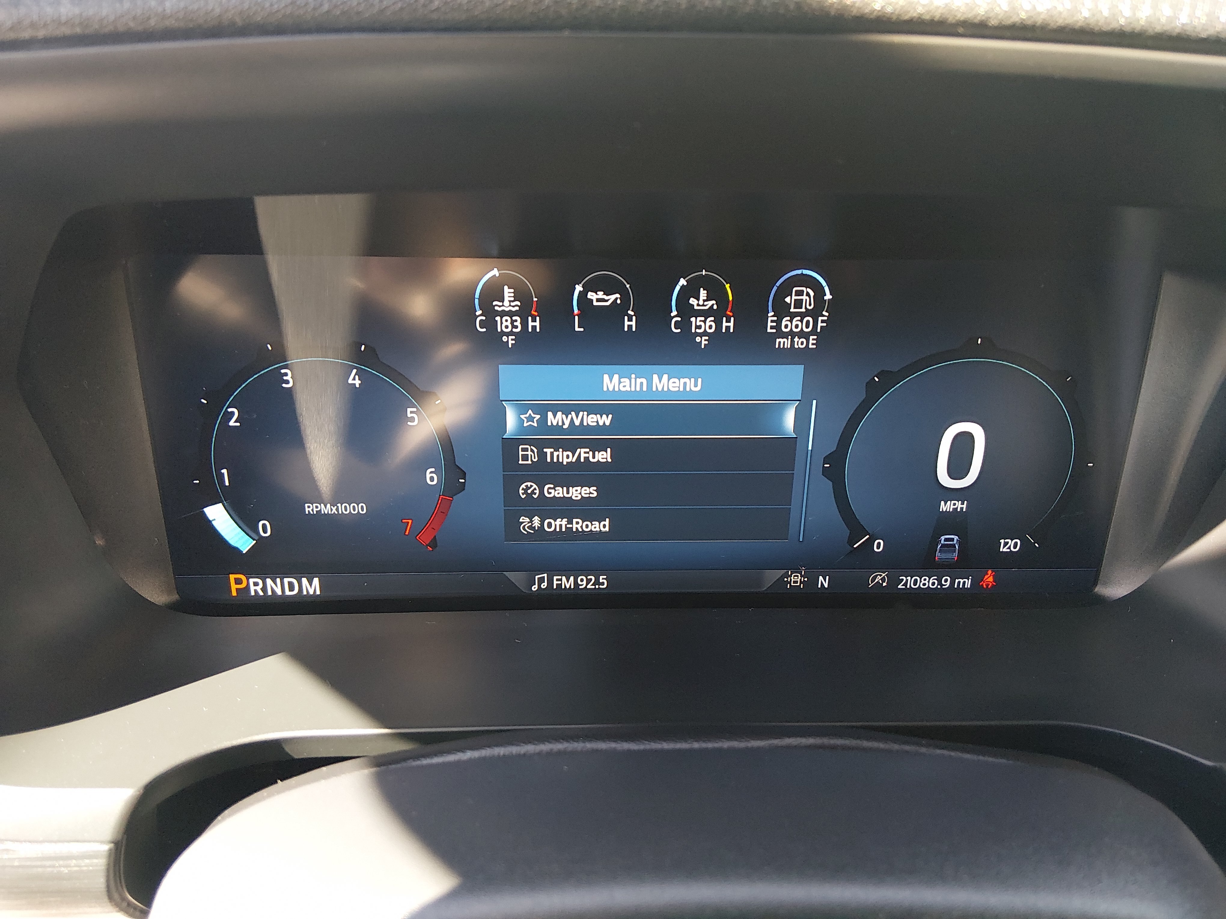 2025 Ford F-150 XLT - Photo 14