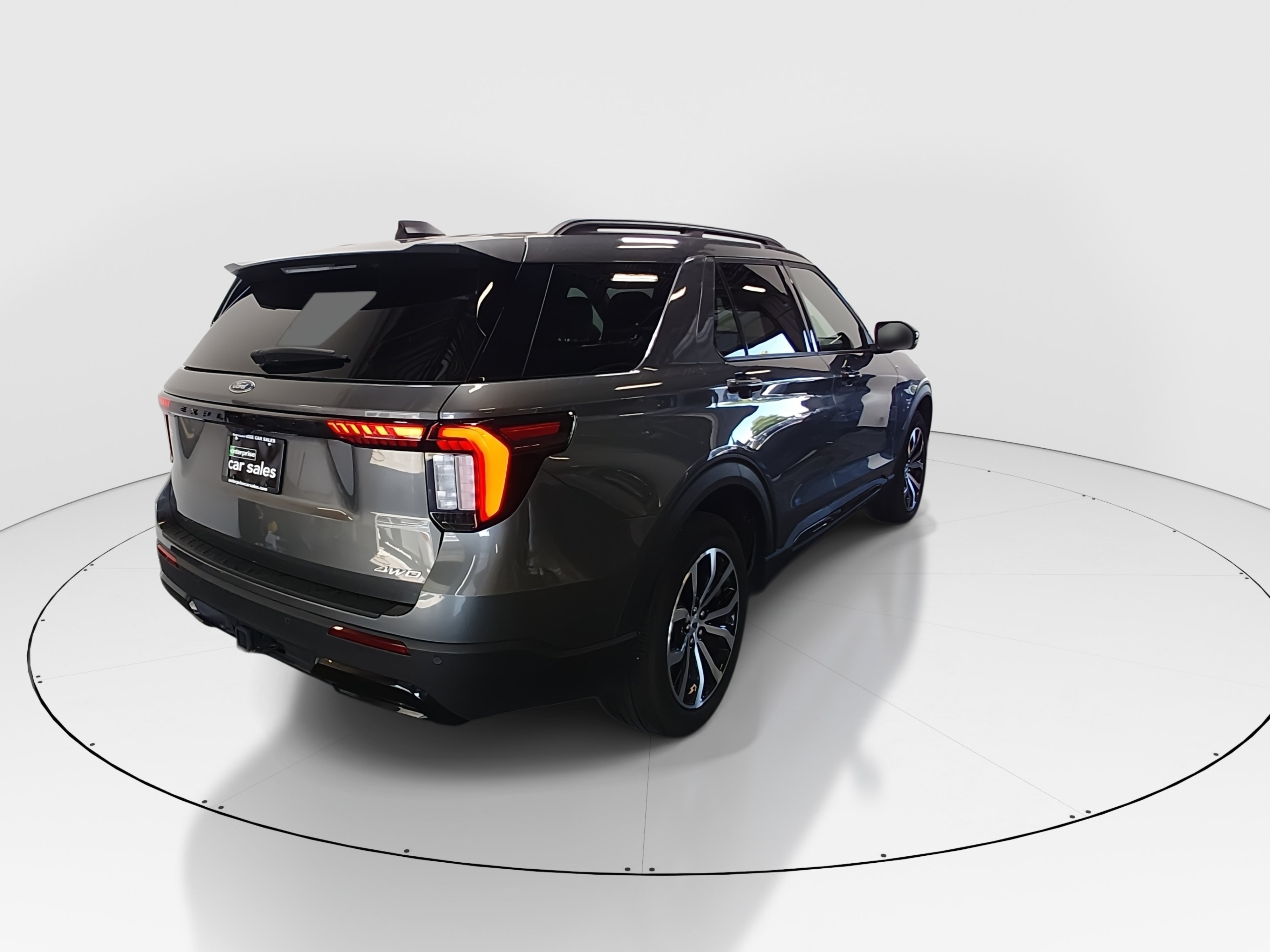 2025 Ford Explorer ST-LINE - Photo 7