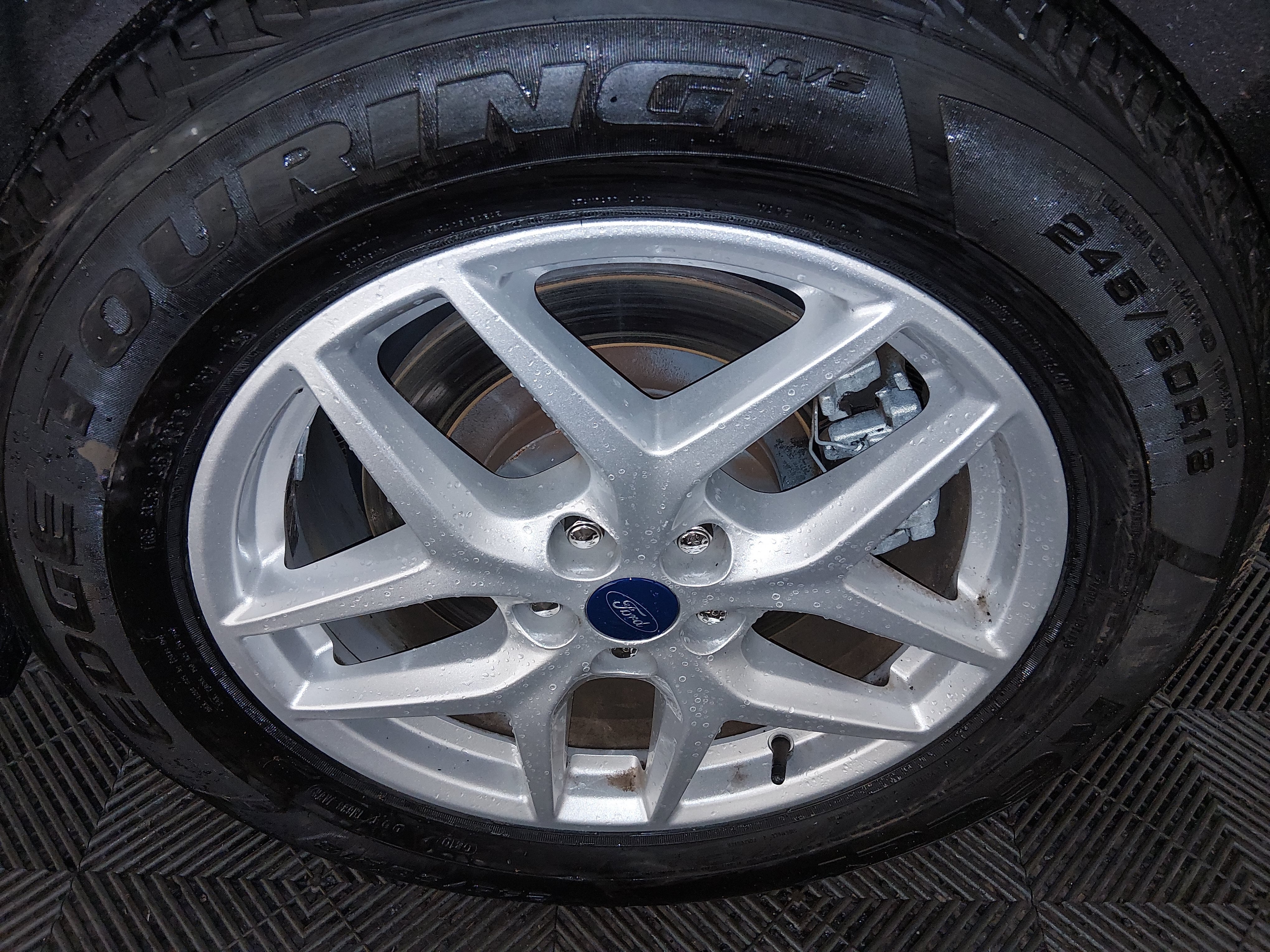 2022 Ford Edge SEL - Photo 10