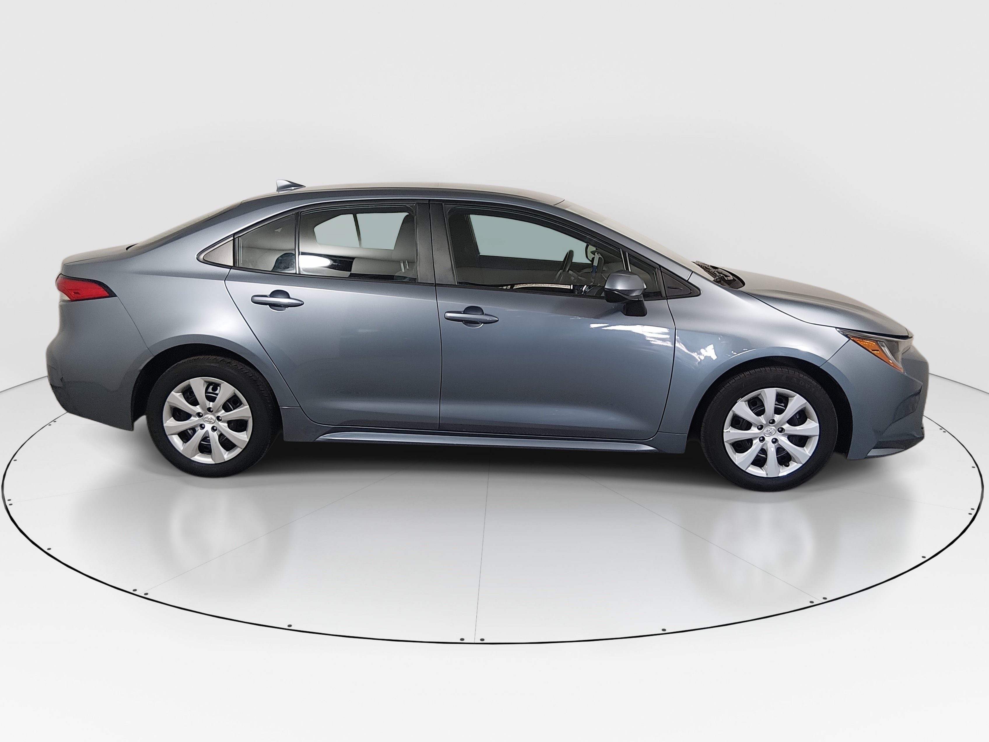2024 Toyota Corolla LE - Photo 8