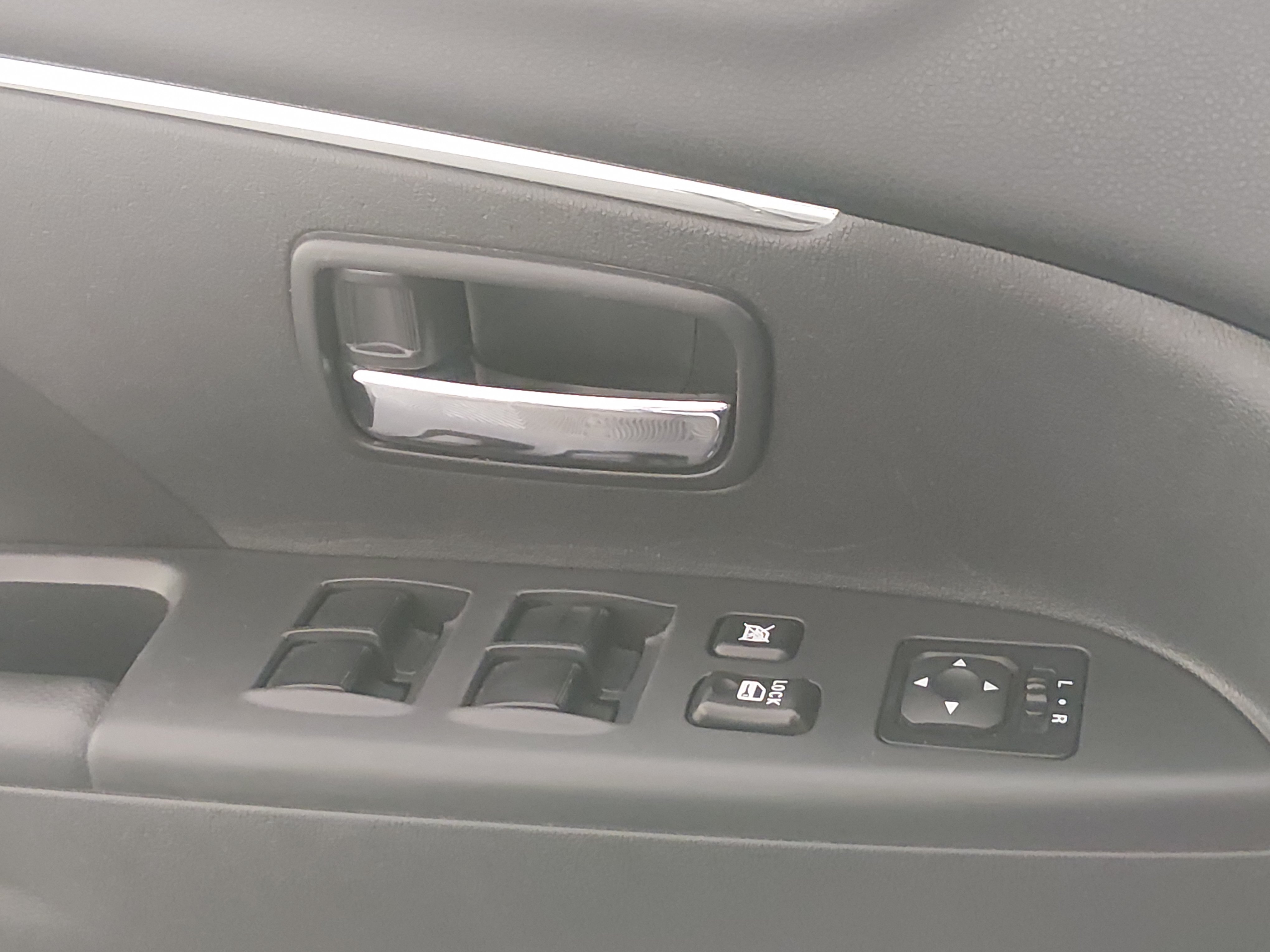 2024 Mitsubishi Outlander Sport ES - Photo 17