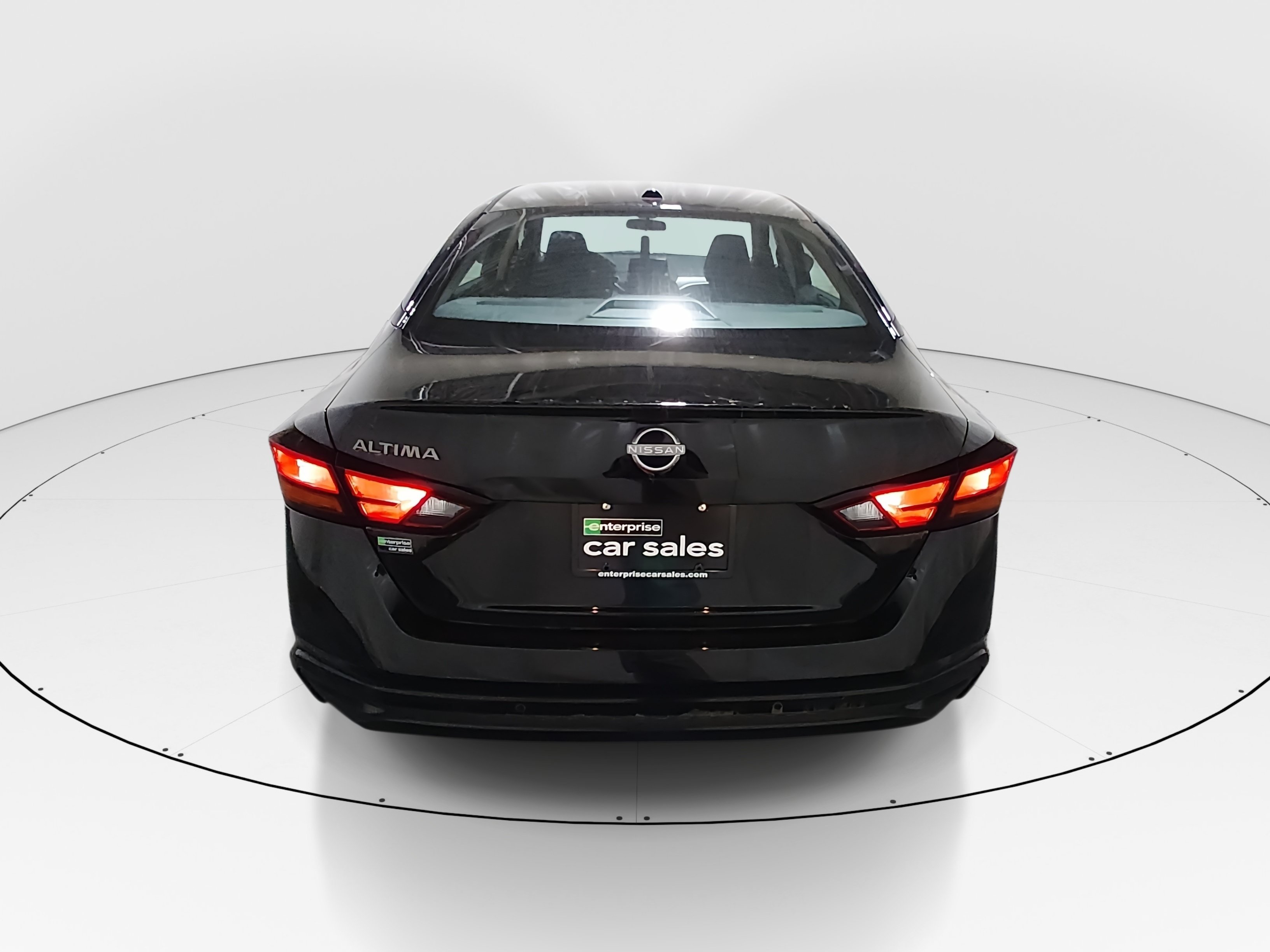 2025 Nissan Altima SV - Photo 6