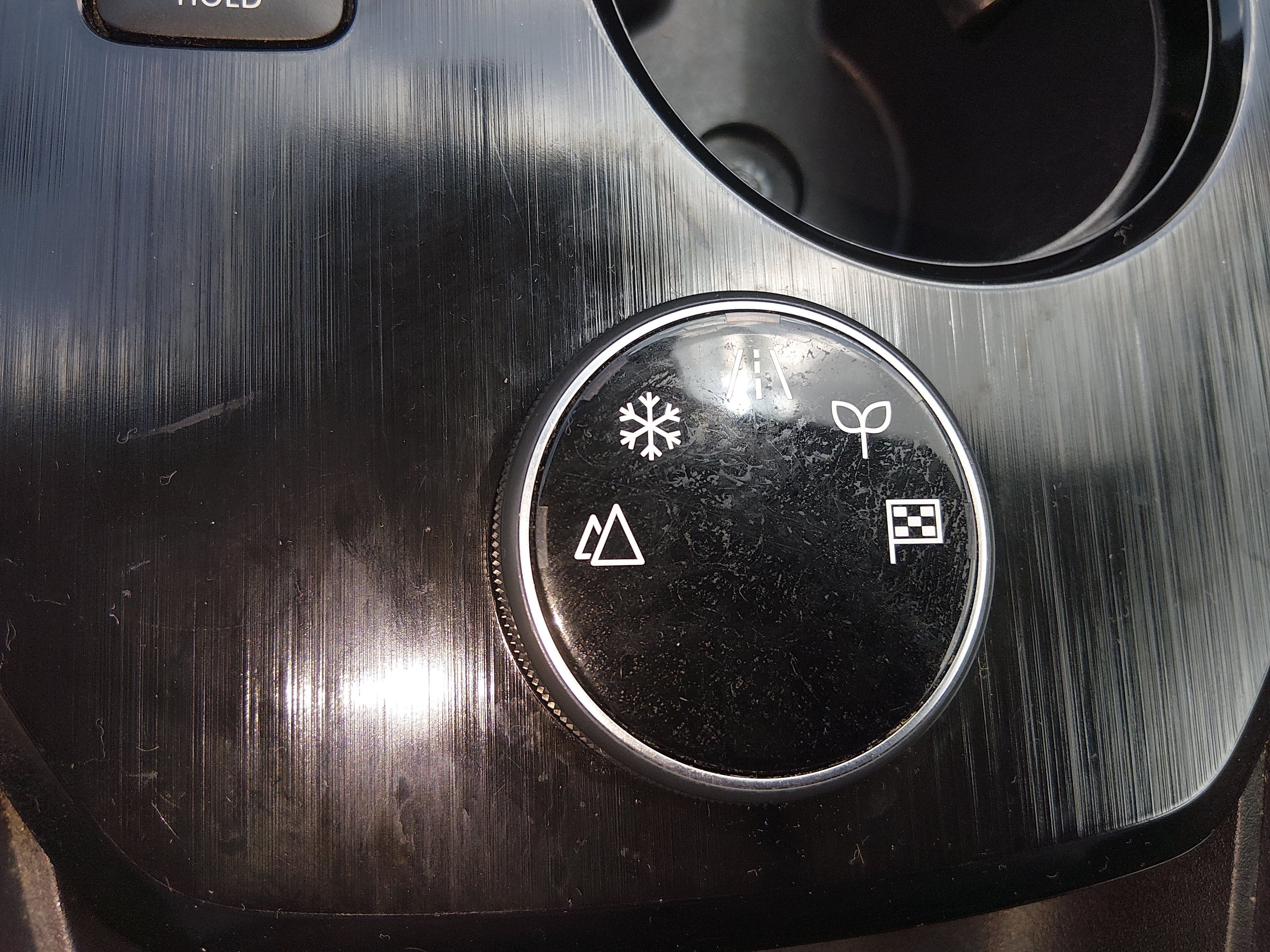 2023 Nissan Rogue SV - Photo 17