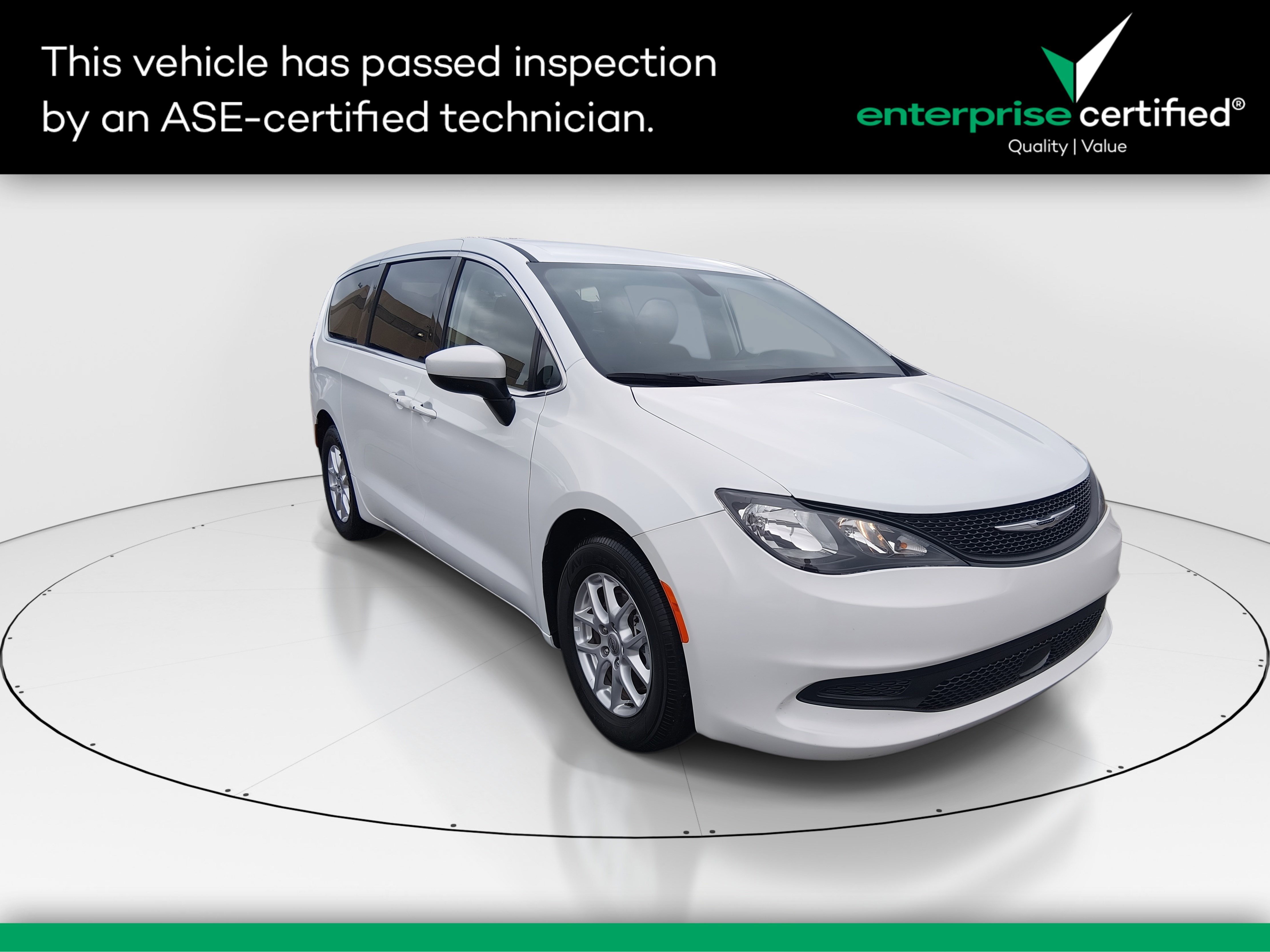 2022 Chrysler Voyager