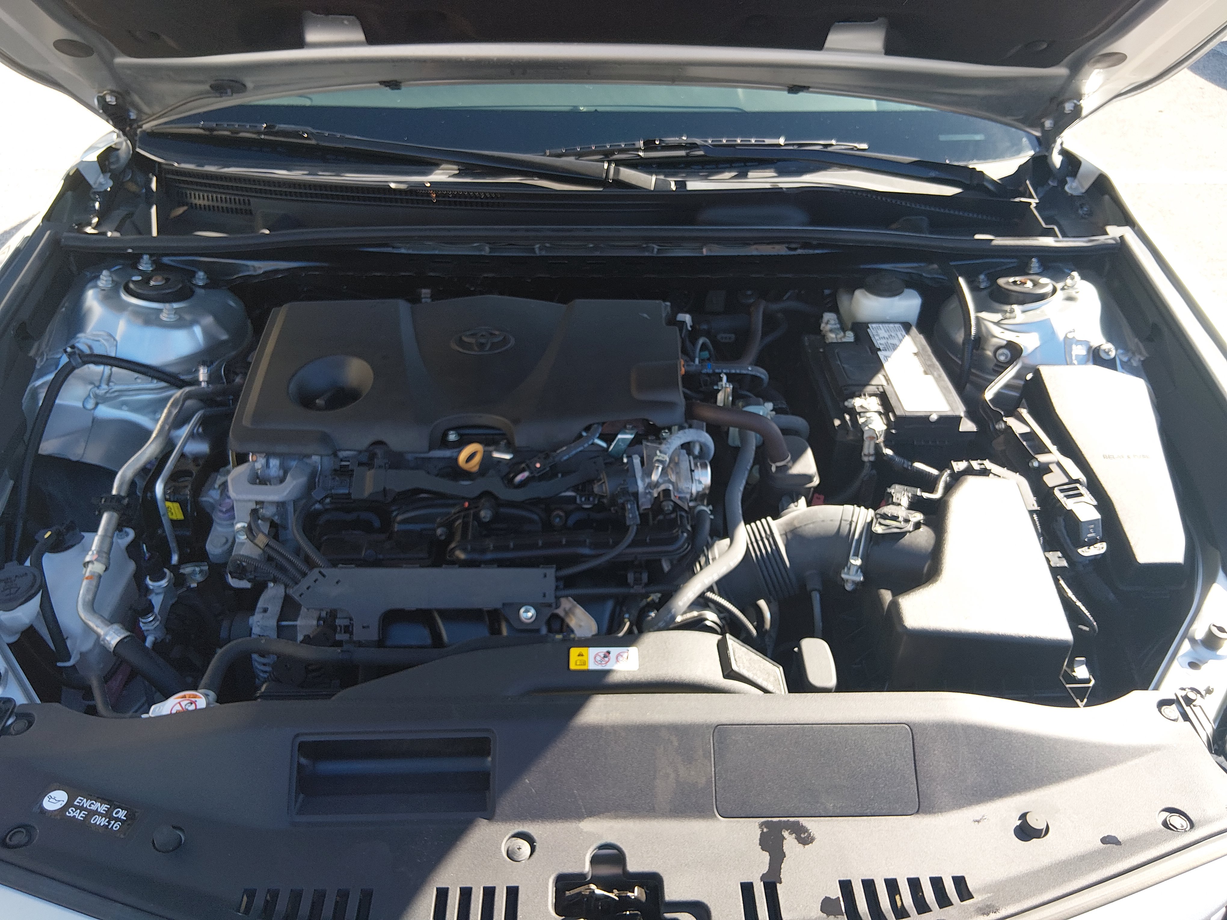 2024 Toyota Camry LE - Photo 9