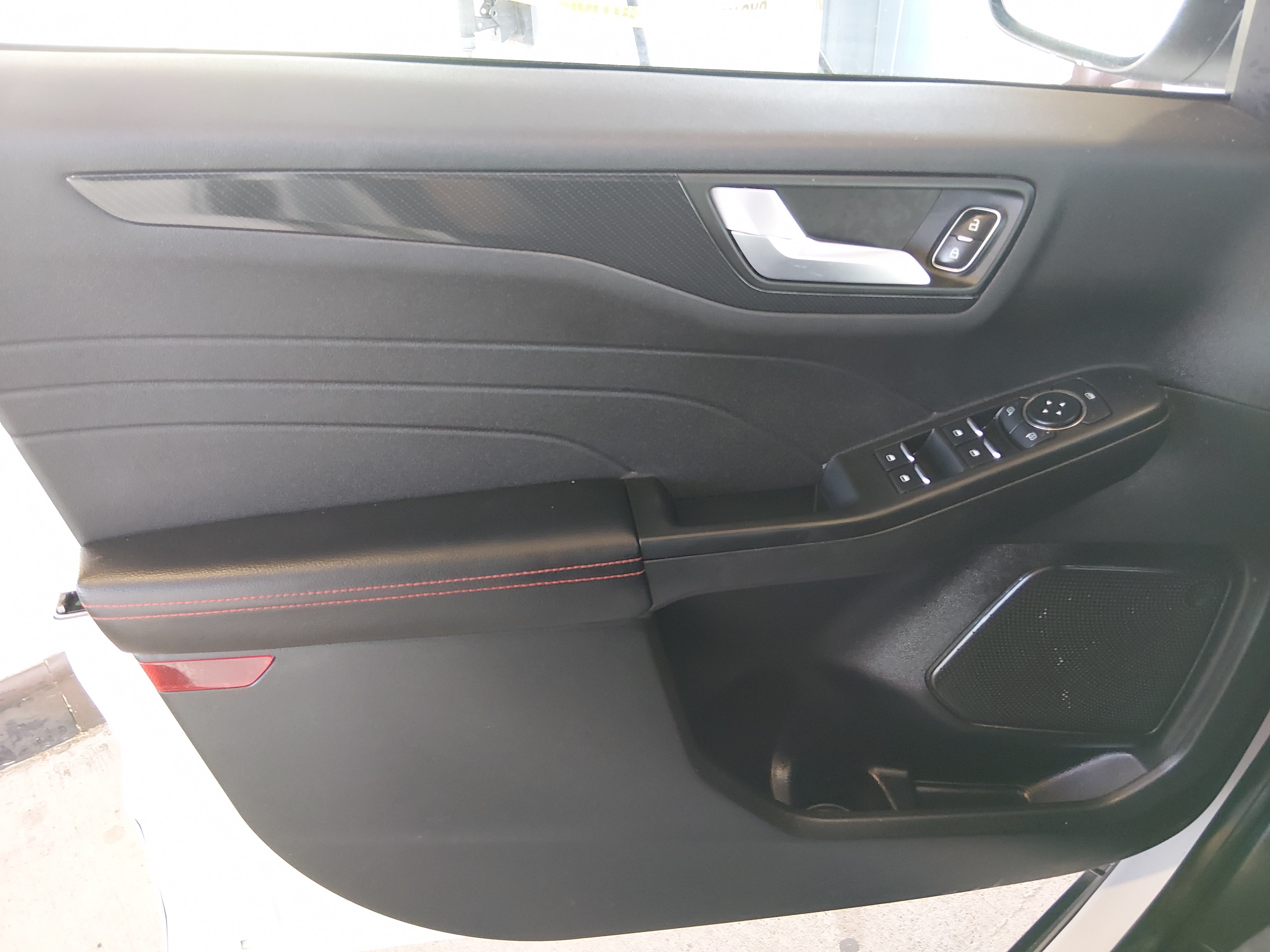 2023 Ford Escape ST-Line - Photo 21