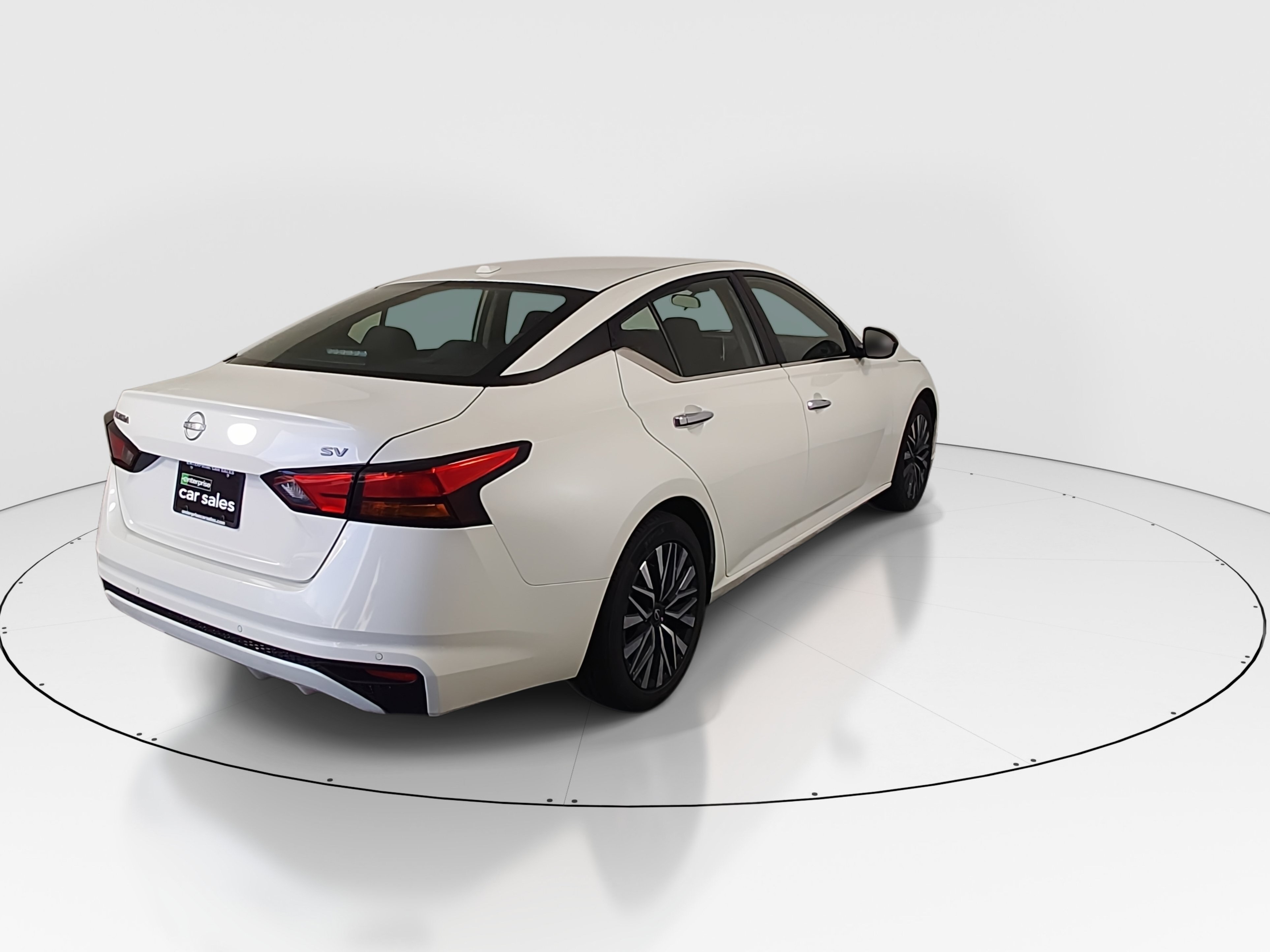2024 Nissan Altima SV - Photo 7