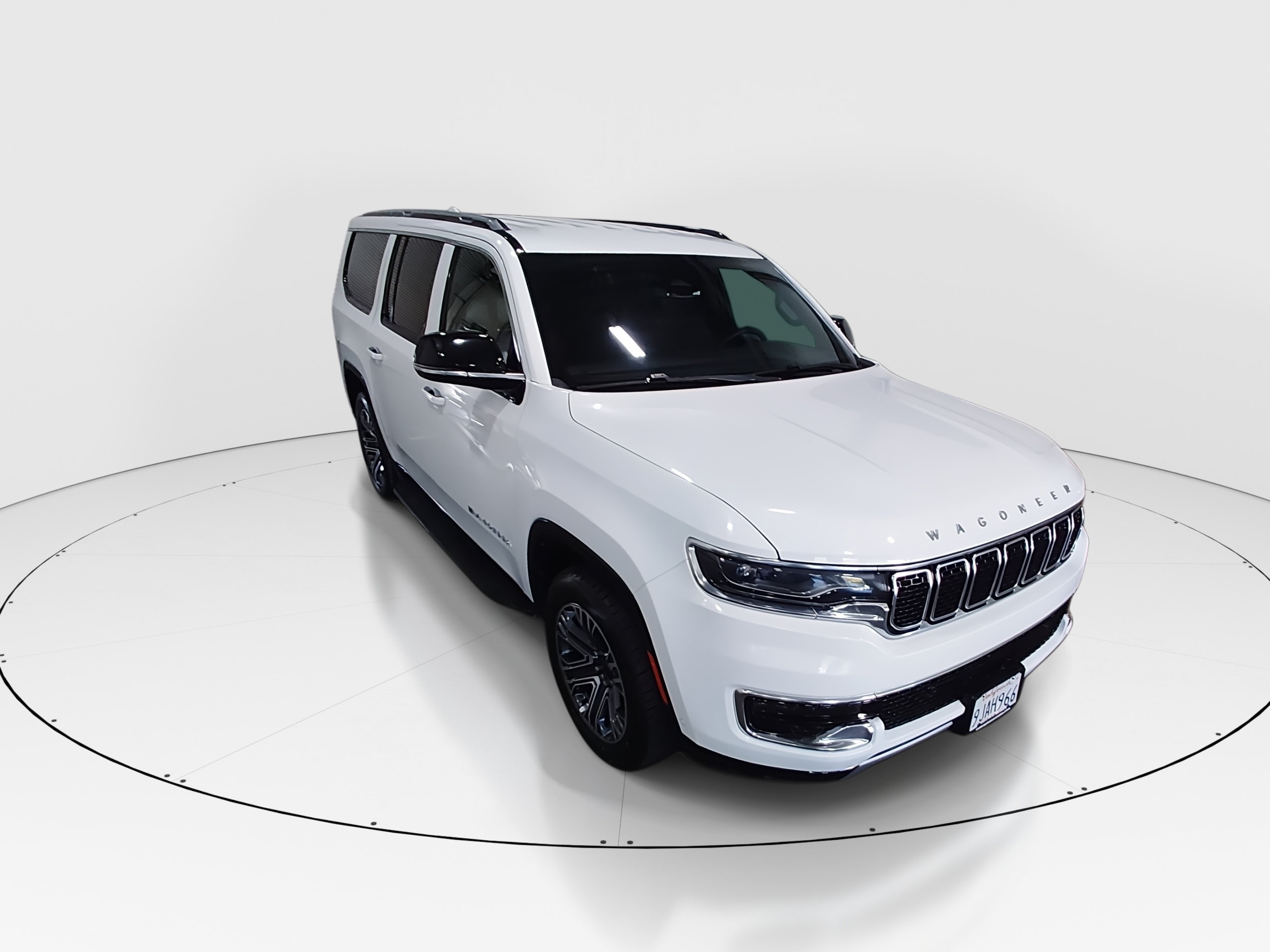 2023 Jeep Wagoneer L