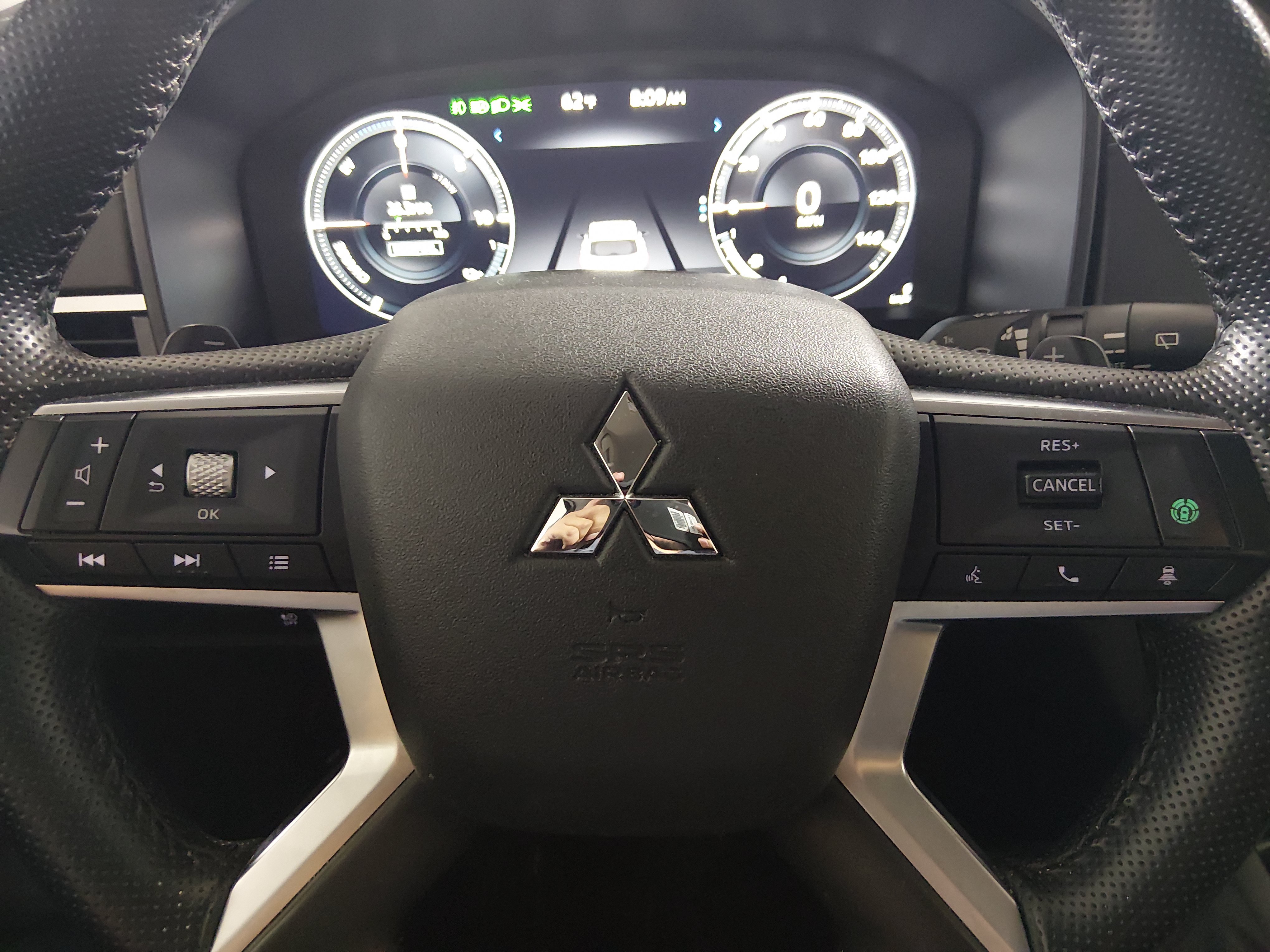 2024 Mitsubishi Outlander Plug-in Hybrid SE - Photo 12