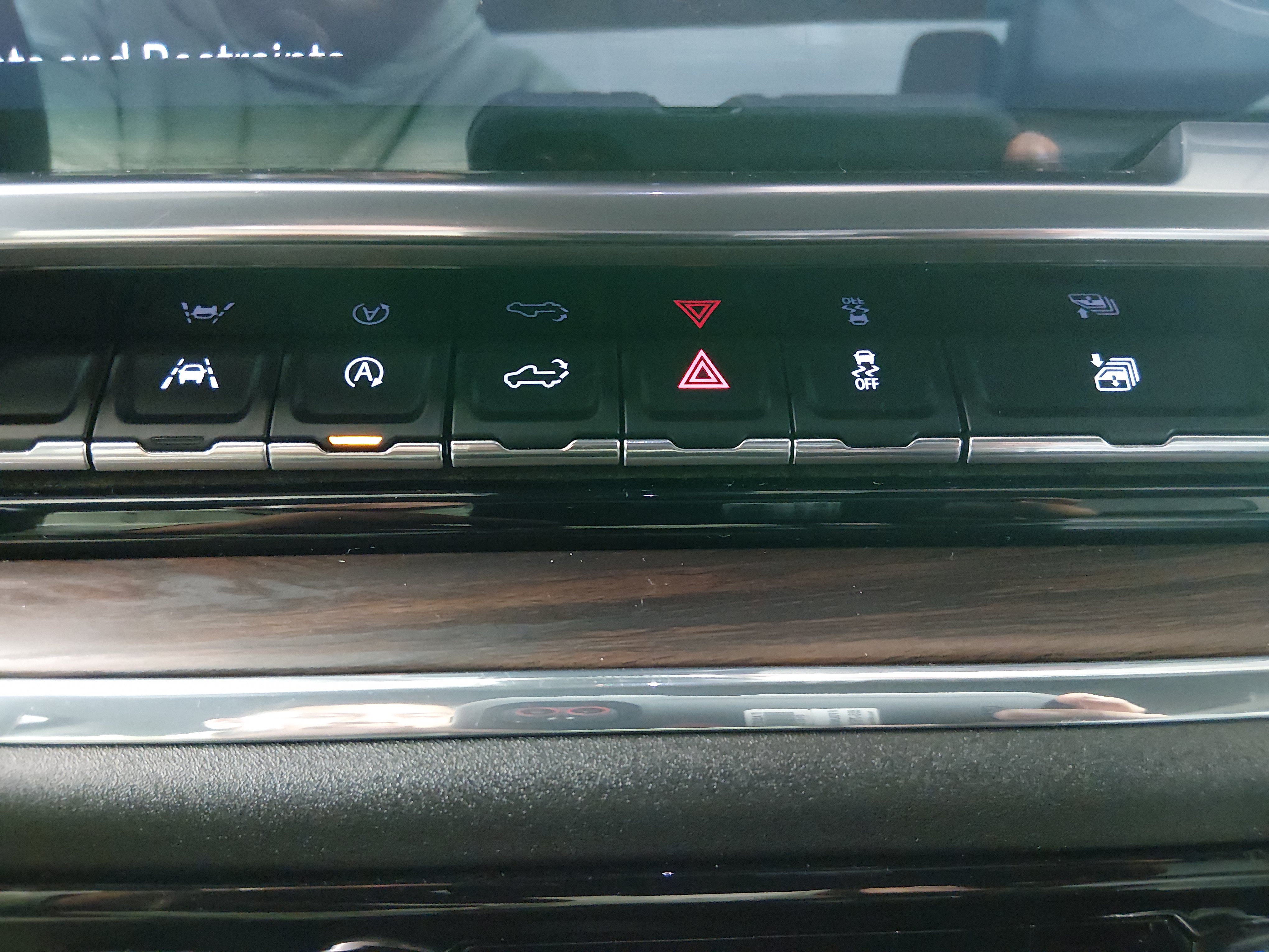 2024 GMC Sierra 1500 SLT - Photo 21