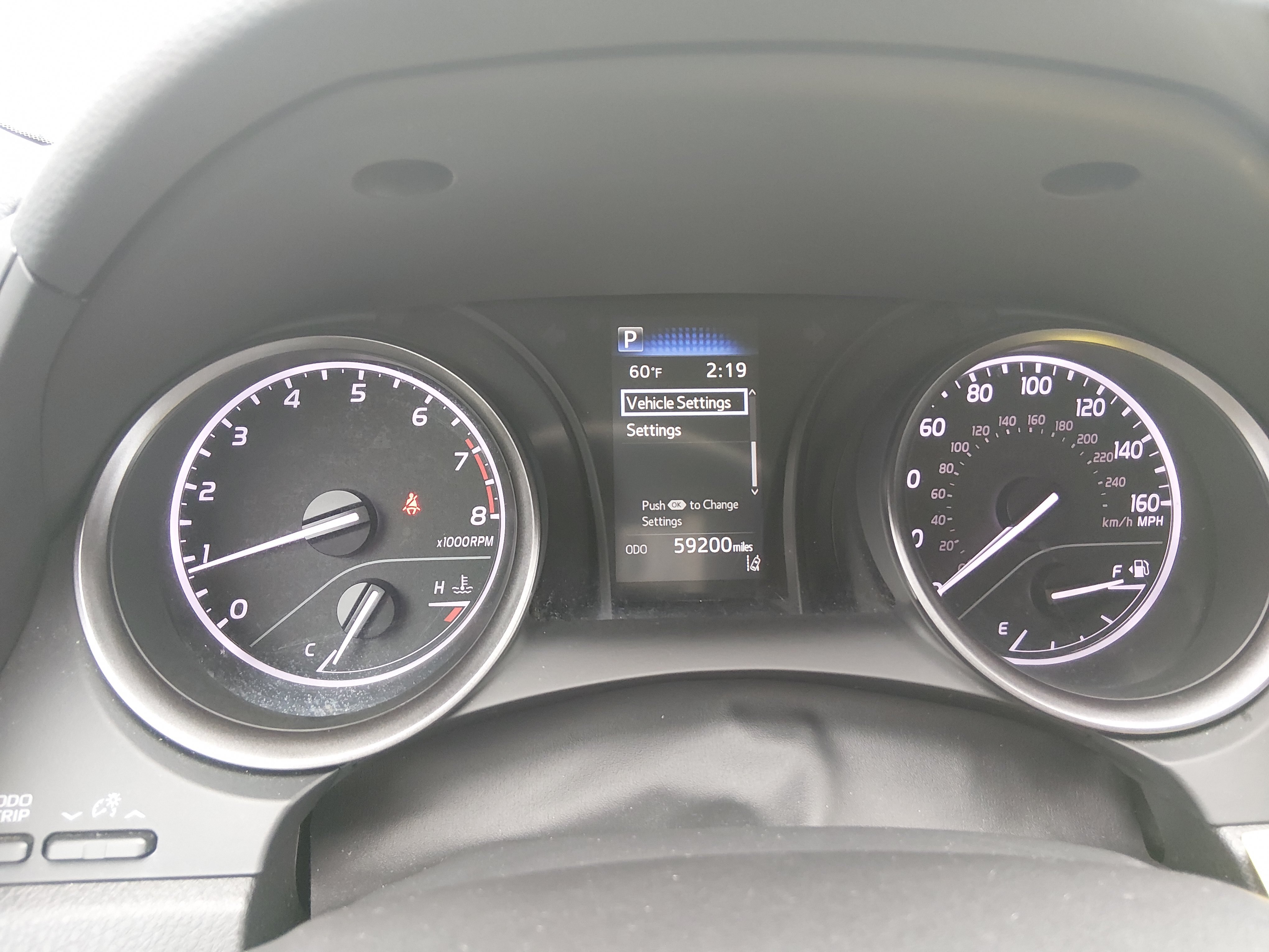 2024 Toyota Camry SE - Photo 14