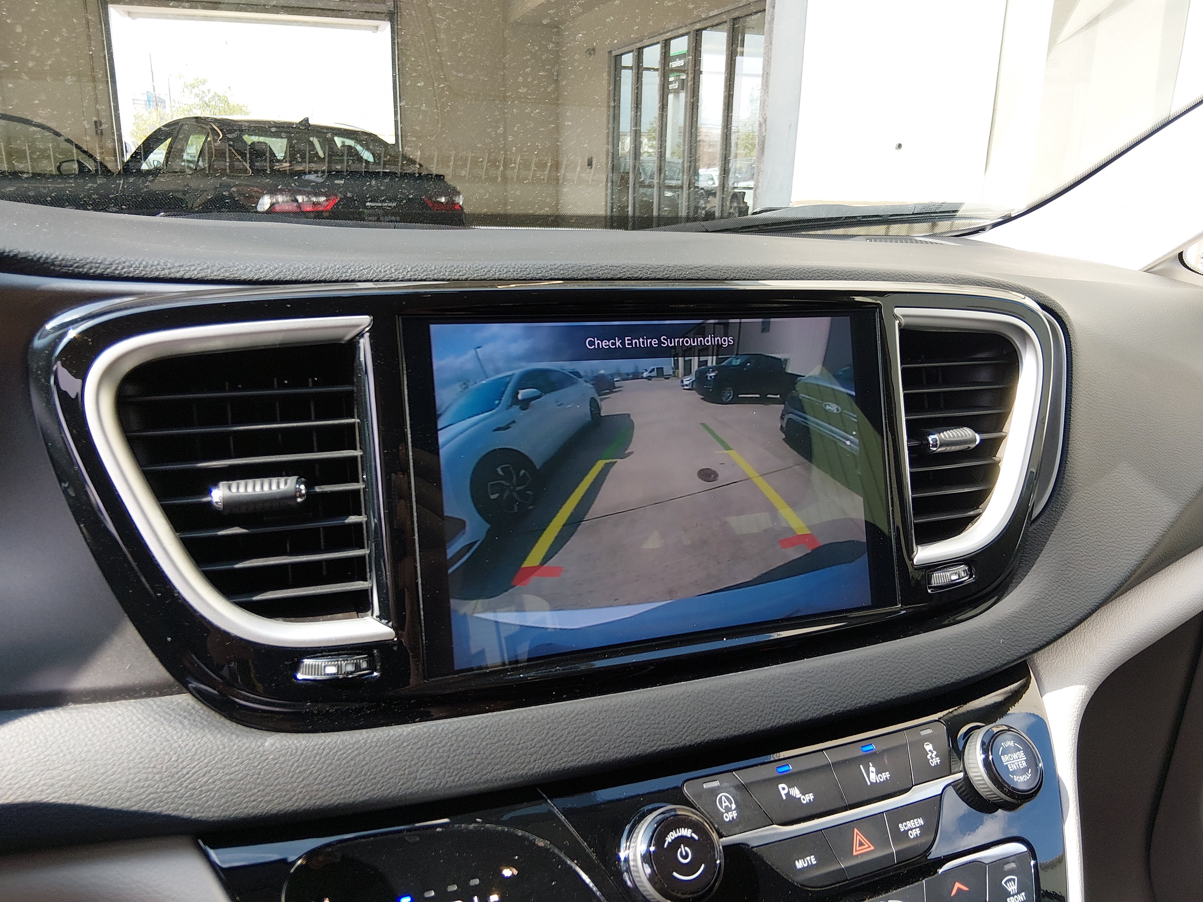 2024 Chrysler Pacifica Touring L - Photo 16