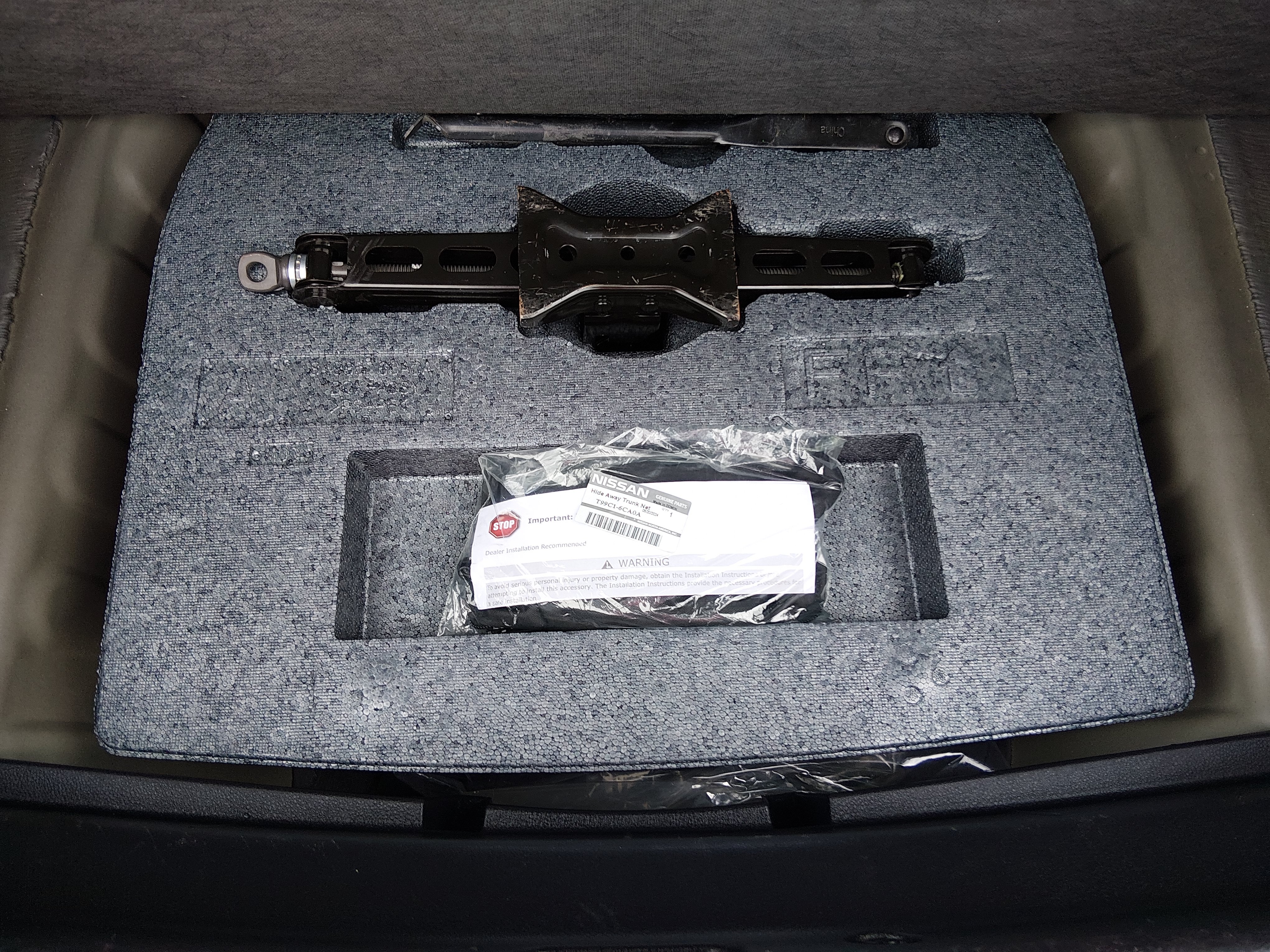 2025 Nissan Altima SV - Photo 17
