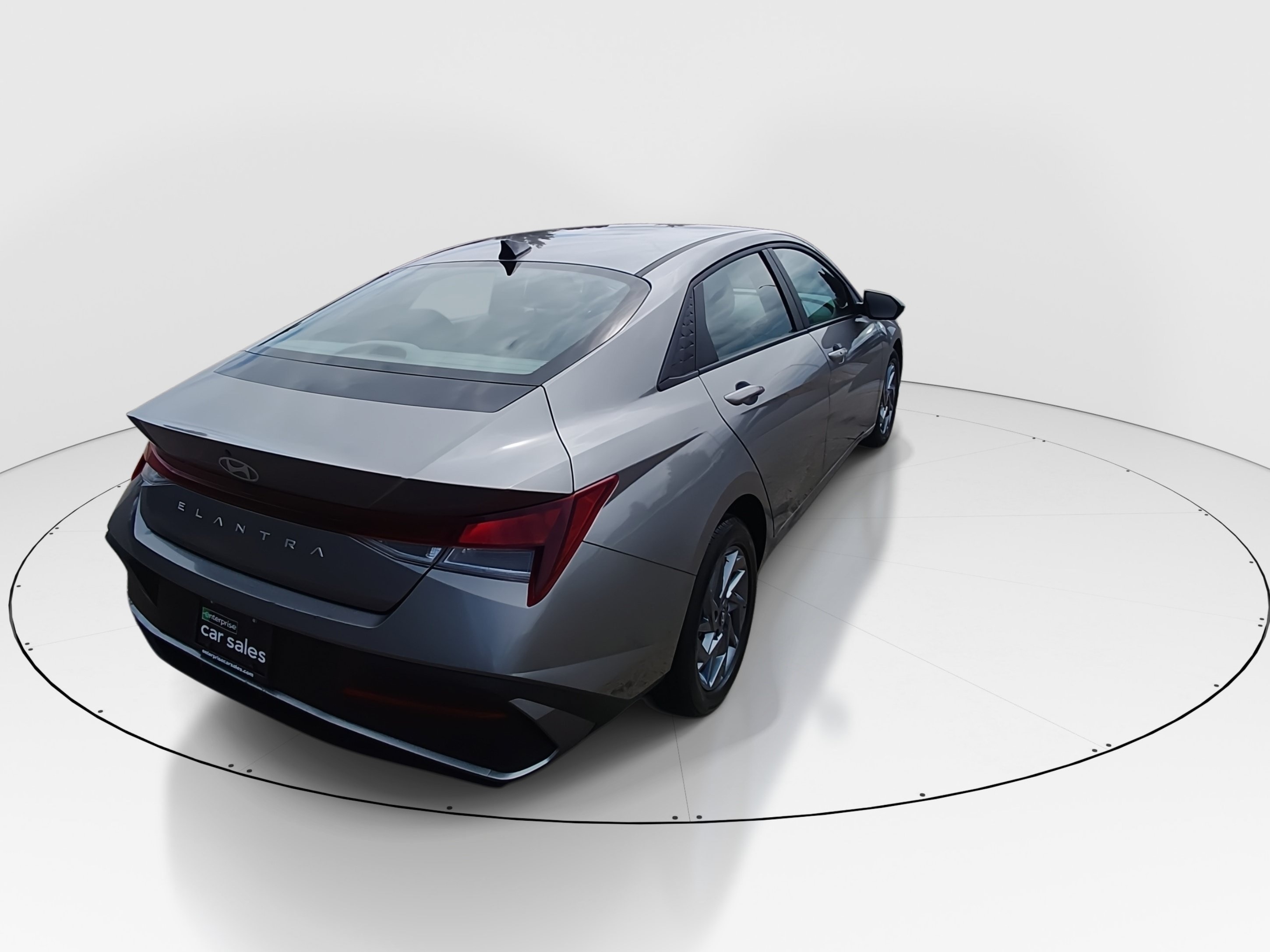 2024 Hyundai Elantra SEL - Photo 7