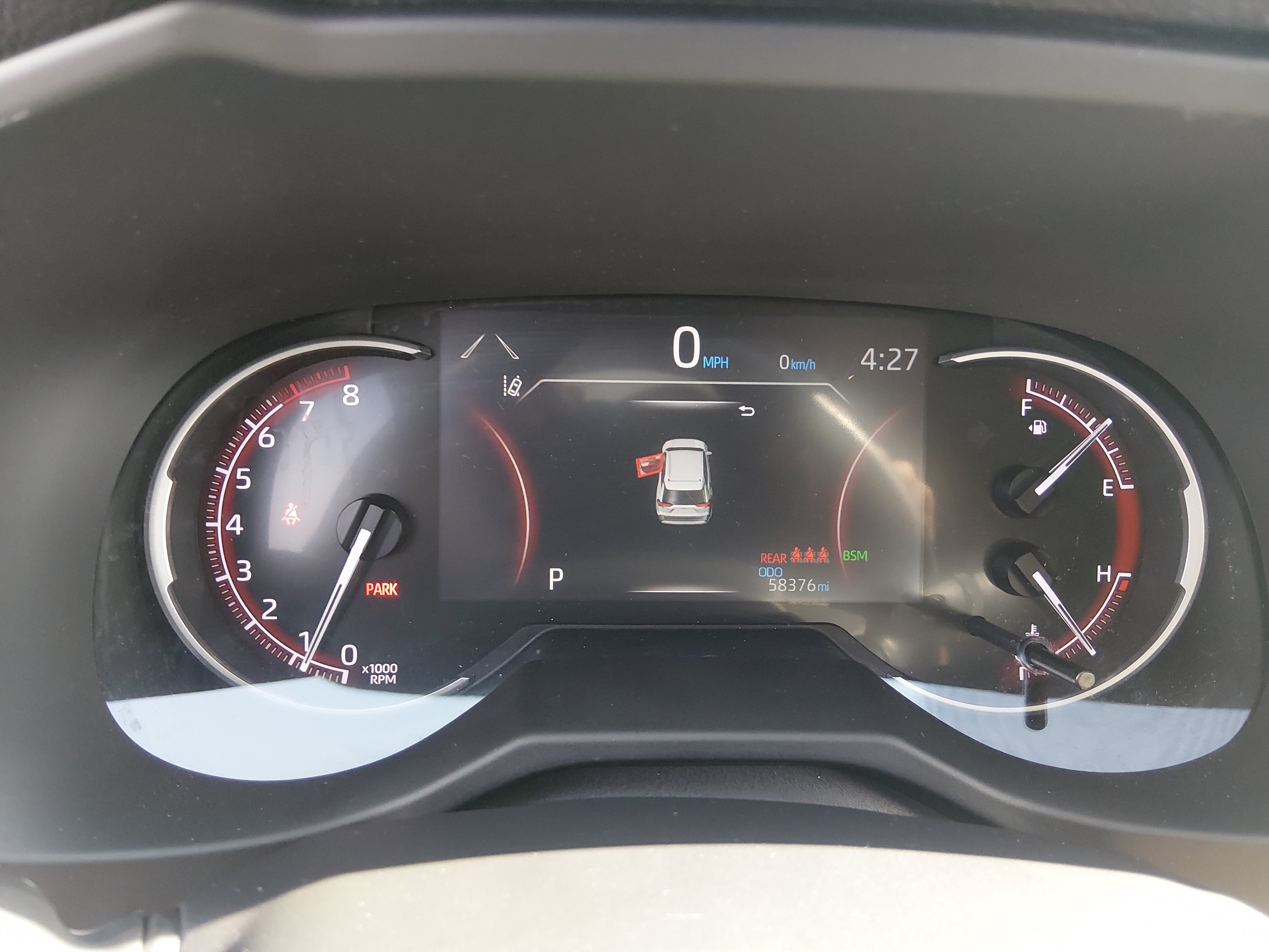 2024 Toyota RAV4 XLE - Photo 14
