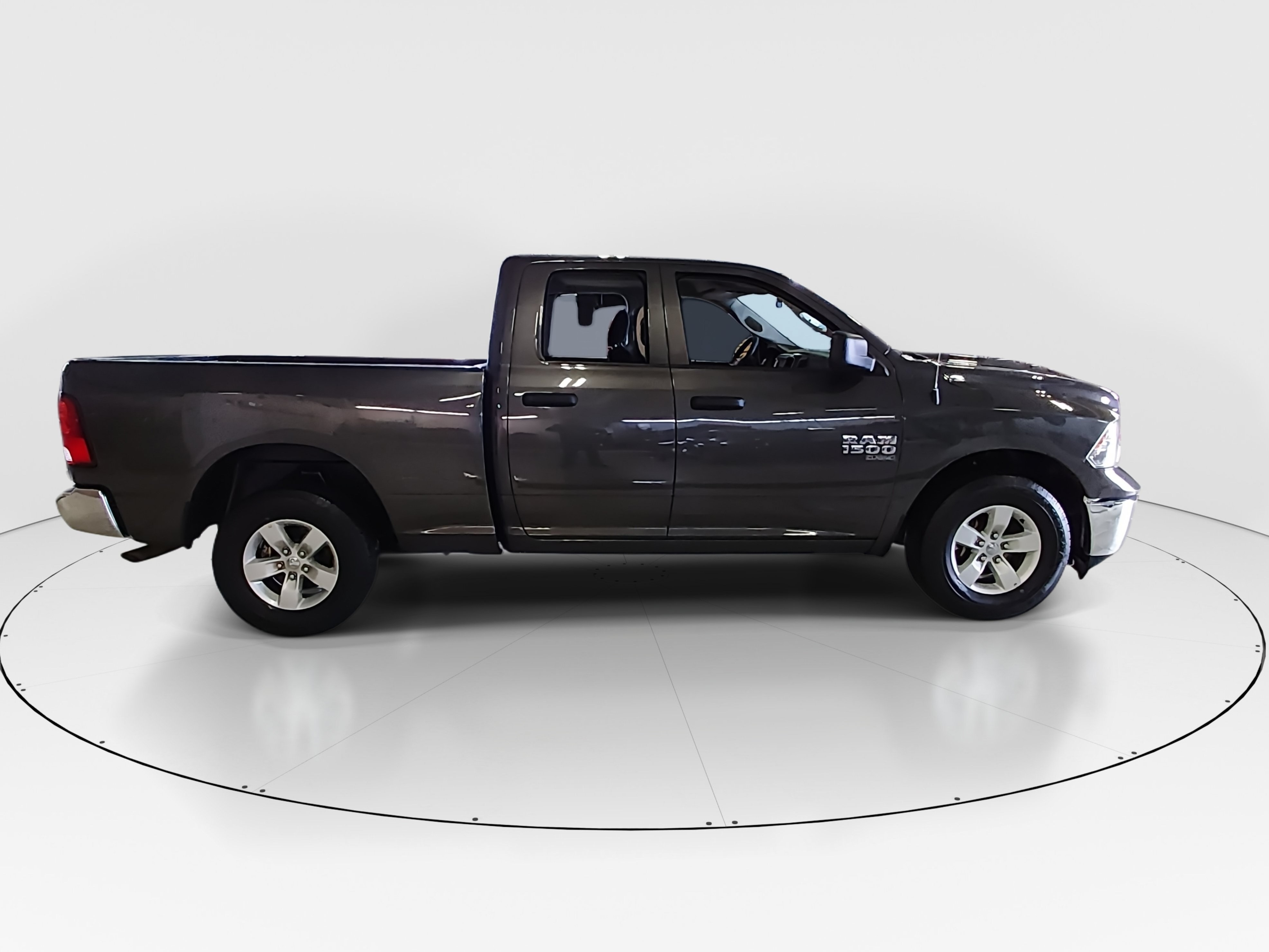 2024 RAM Ram 1500 Classic SLT - Photo 8
