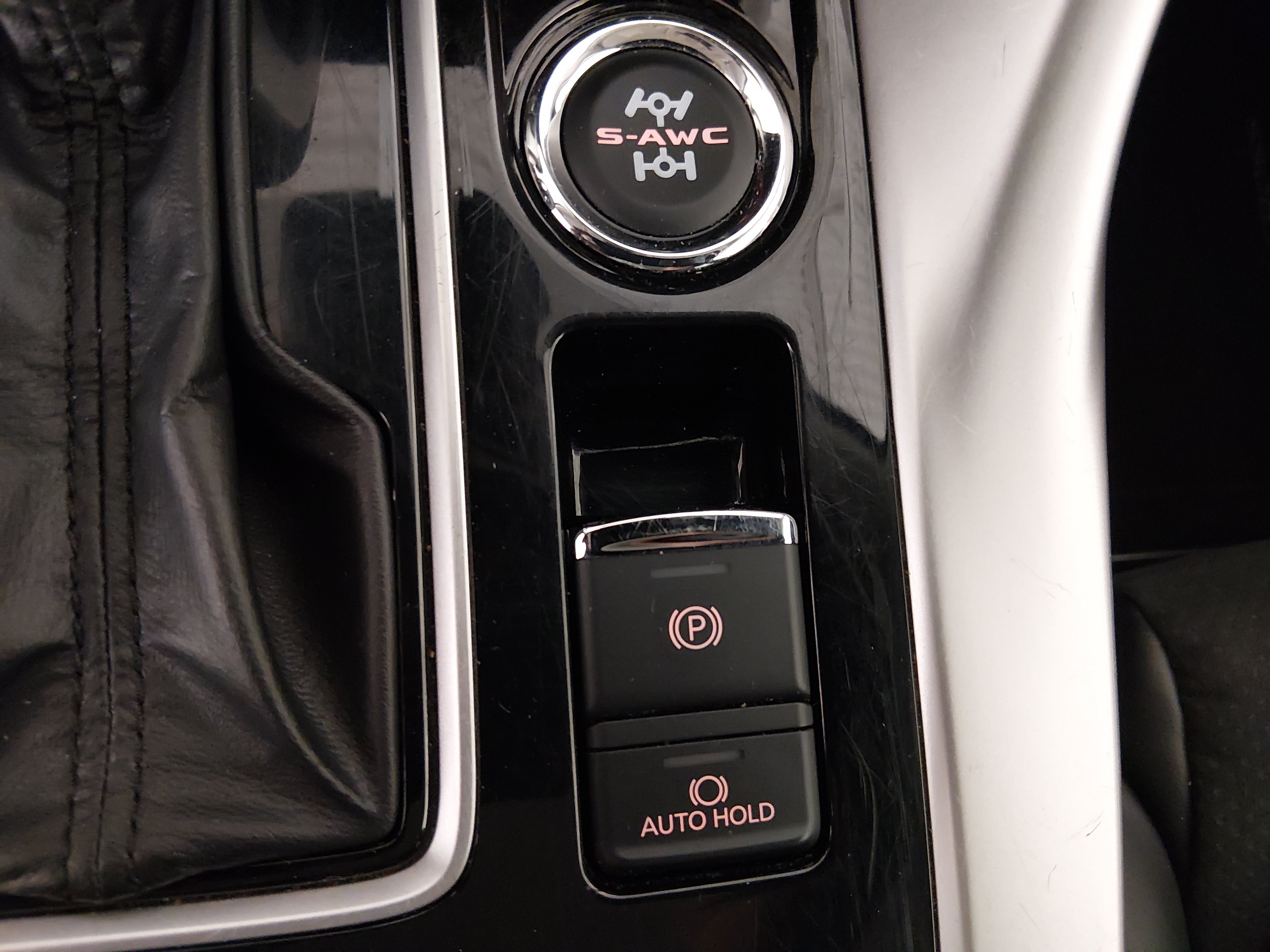 2024 Mitsubishi Eclipse Cross SE - Photo 19